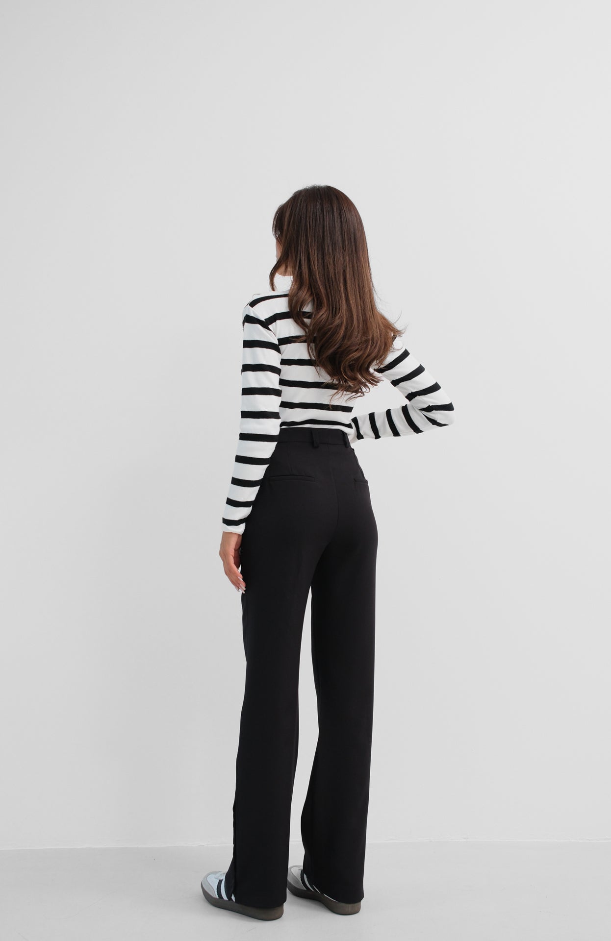 Buttoned Slit Detail Black Pants
