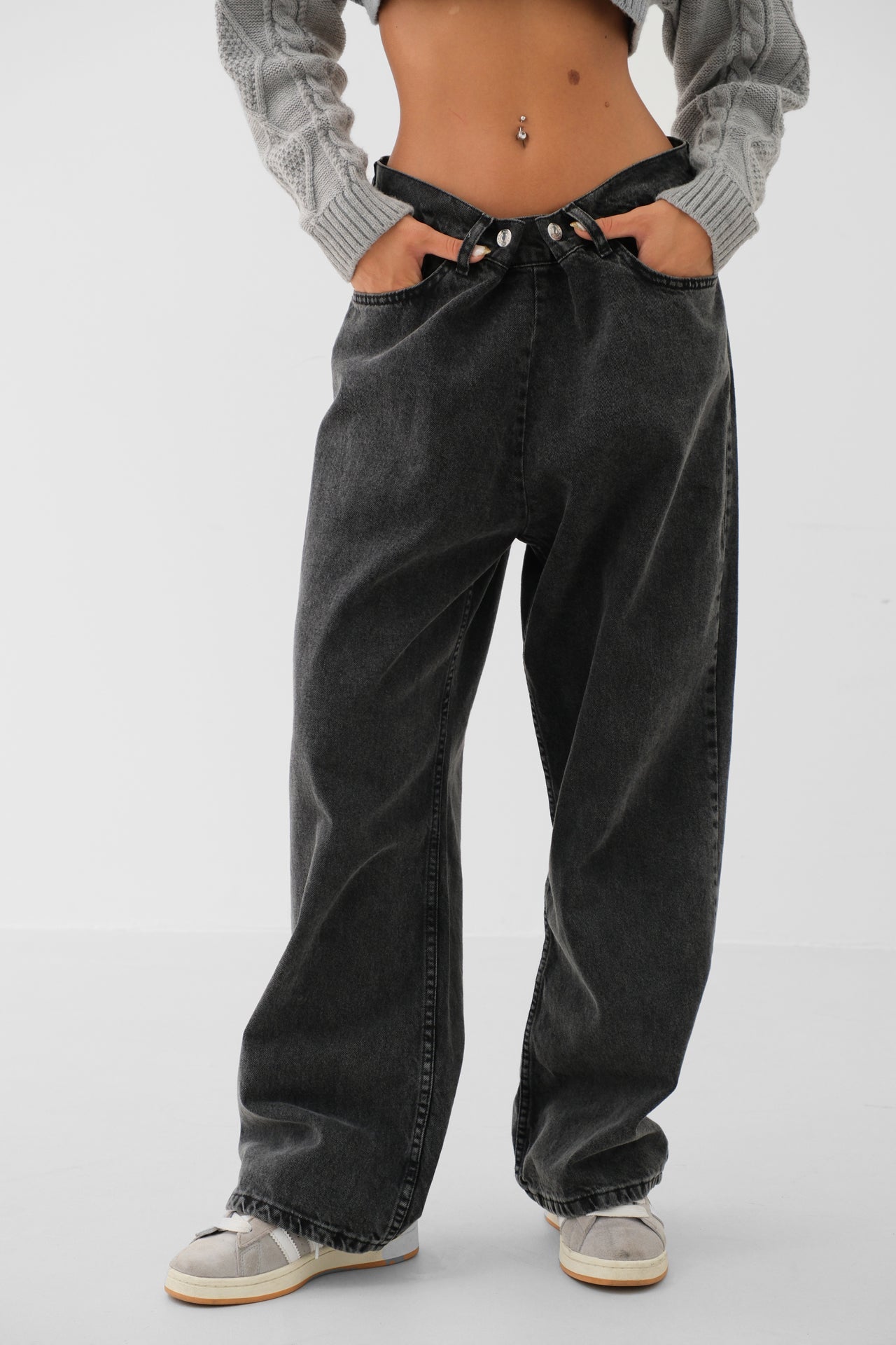 Low Waist Double Buttoned Gray Wide Leg Jeans
