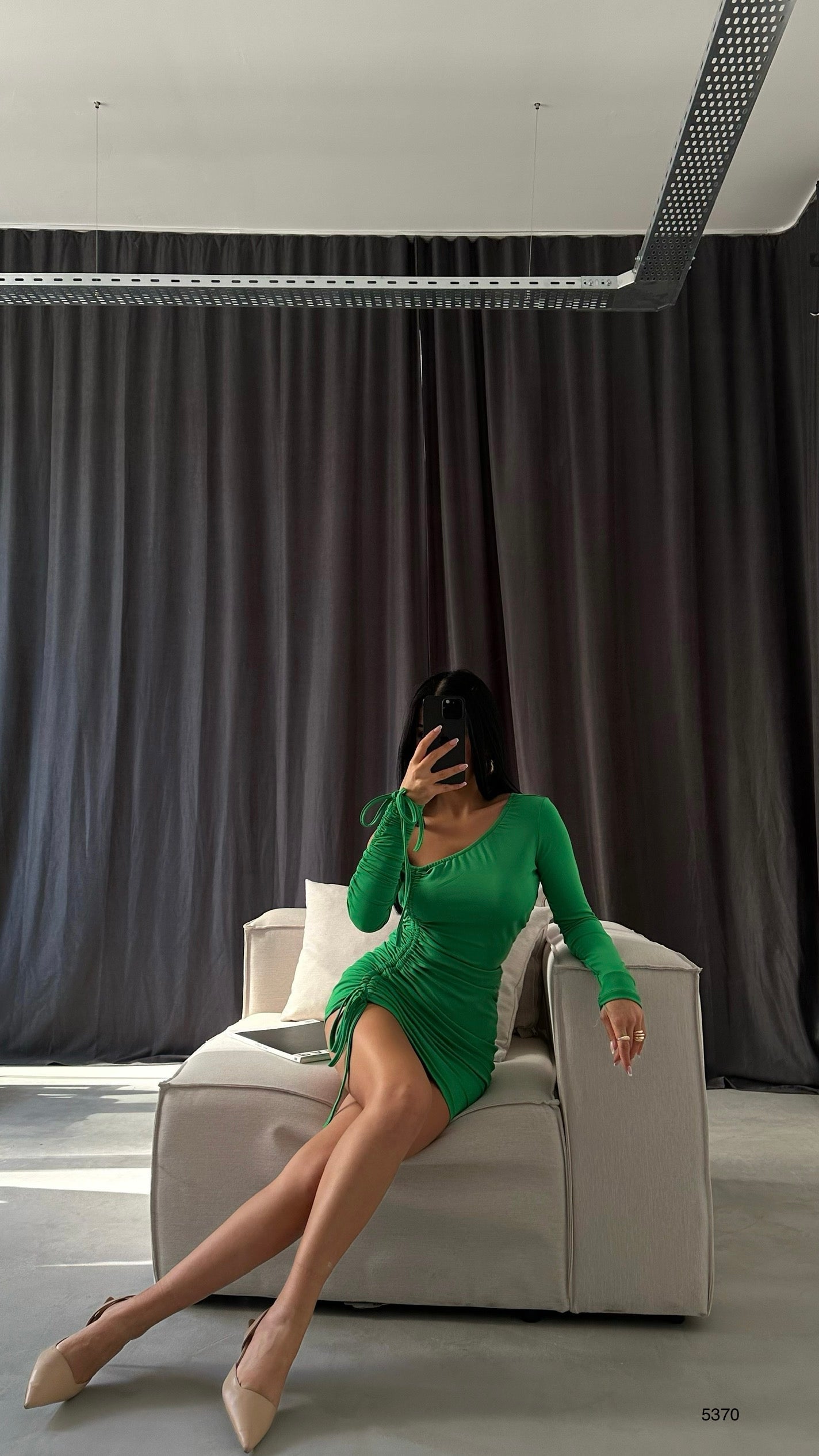 Low Omuz Ruched Green Mini Dress