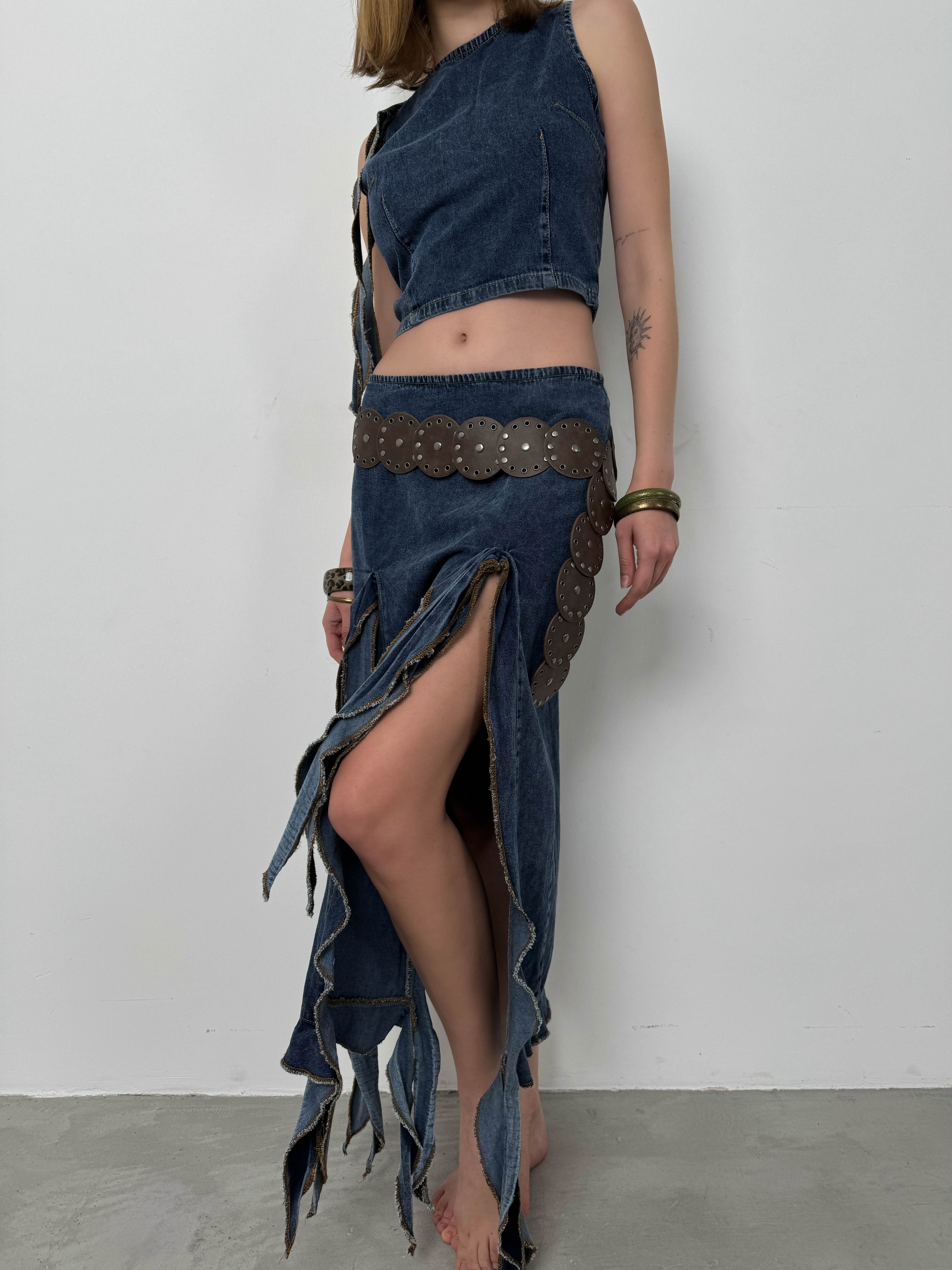 Ruffled Koyu Blue Denim Skirt