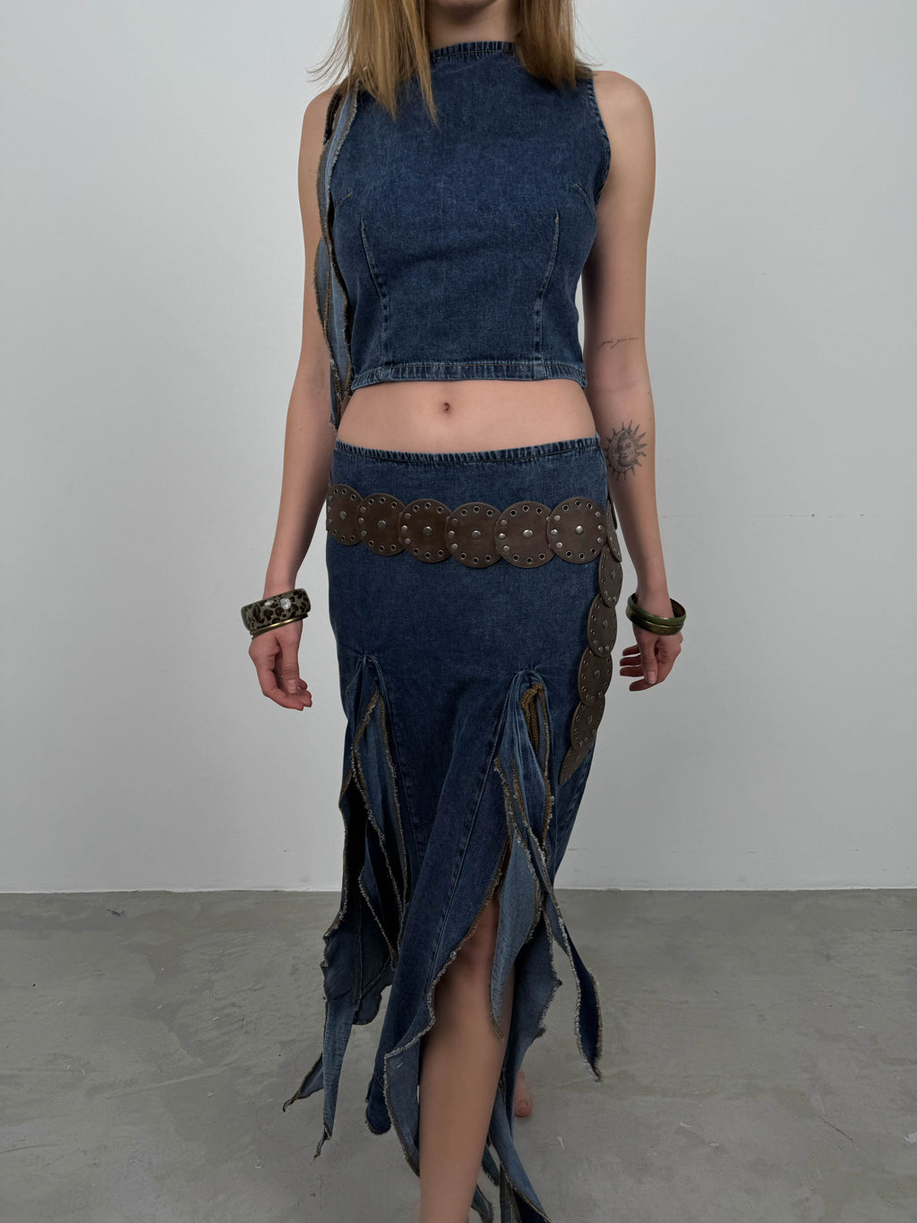 Ruffled Koyu Blue Denim Skirt