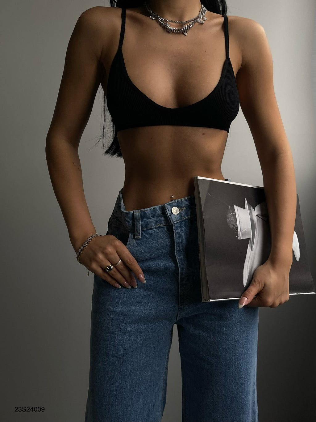 Ribbed Seamless Black Bra
