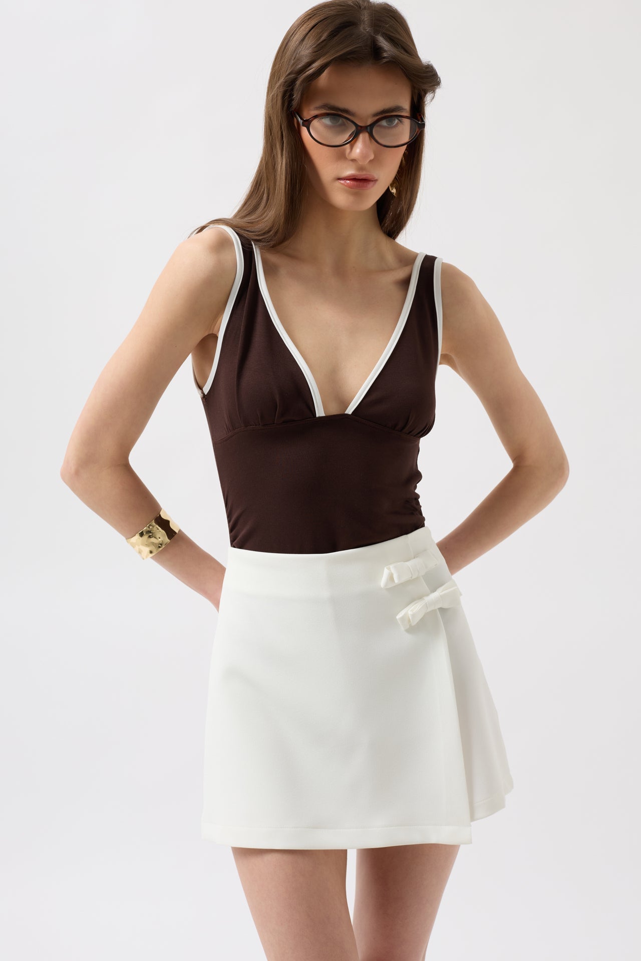 Bow Detail Mini White Skirt
