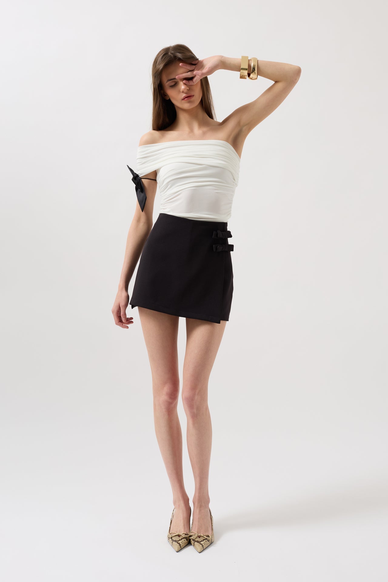 Bow Detail Mini Black Skirt
