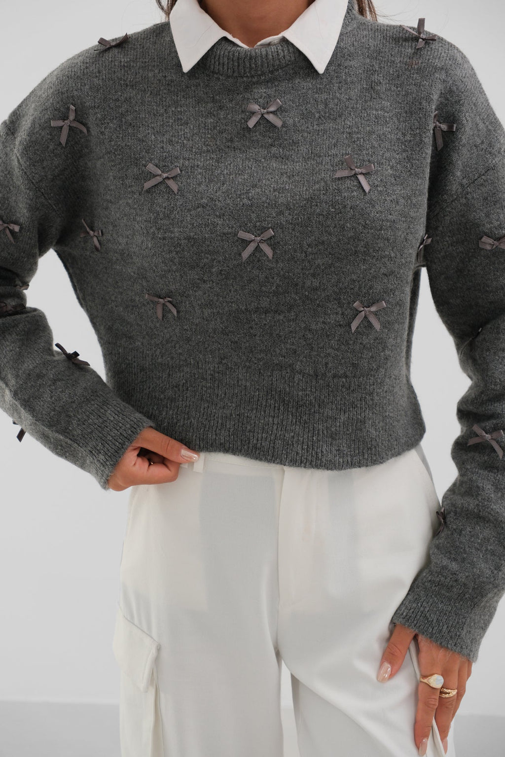 Fiyonk Detailed Gray Knit Sweater