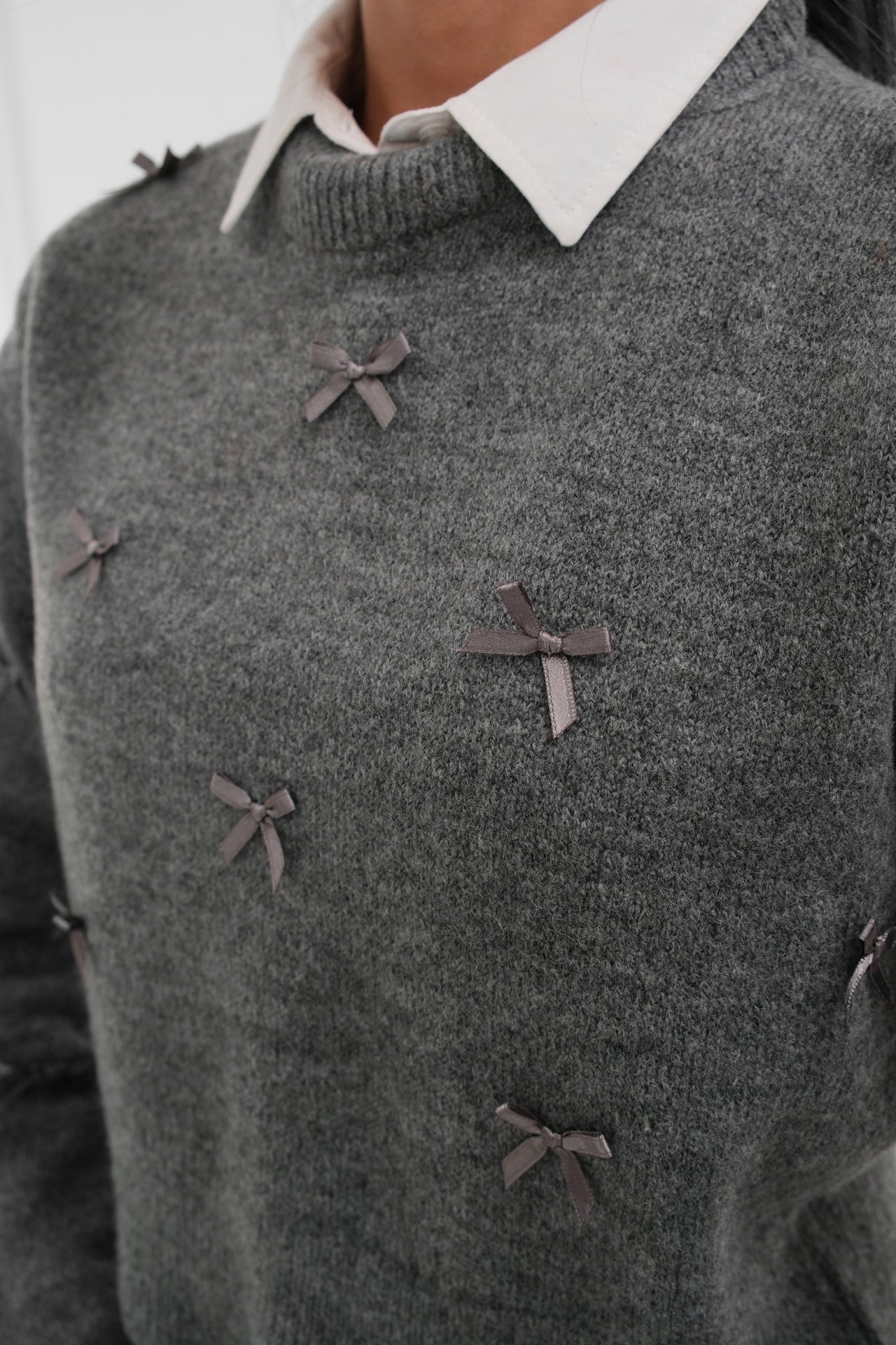 Fiyonk Detailed Gray Knit Sweater
