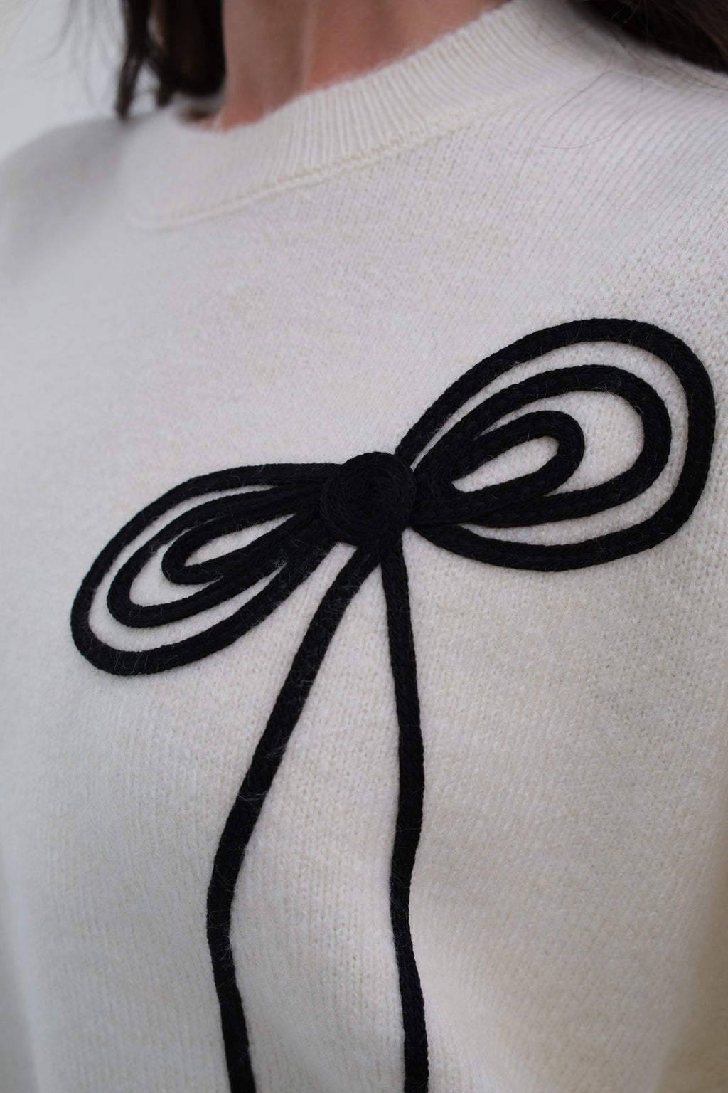 Fiyonk Islemeli Knit Sweater