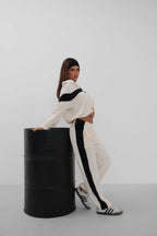 Contrast Detail Zippered Velvet Tracksuit White Set
