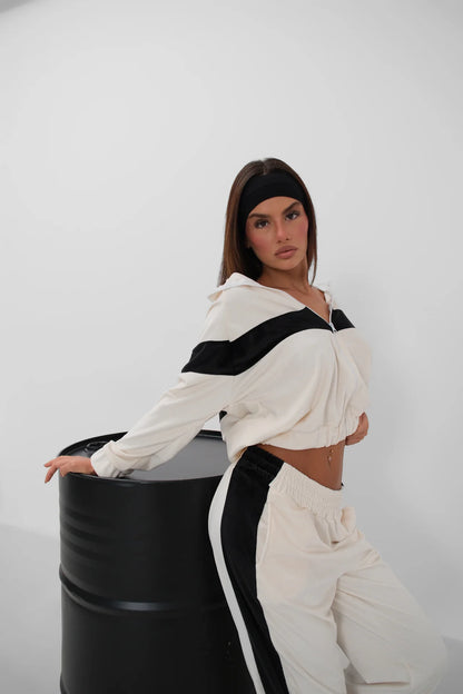 Garnished Zippered Velvet Tracksuit White Set