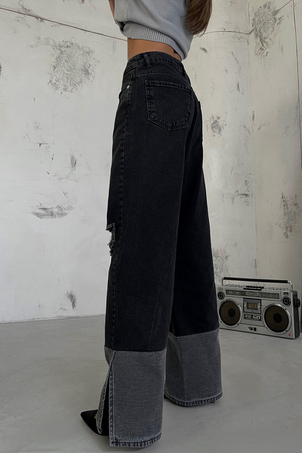 Wide-Leg Laser-Cut Gray Jeans
