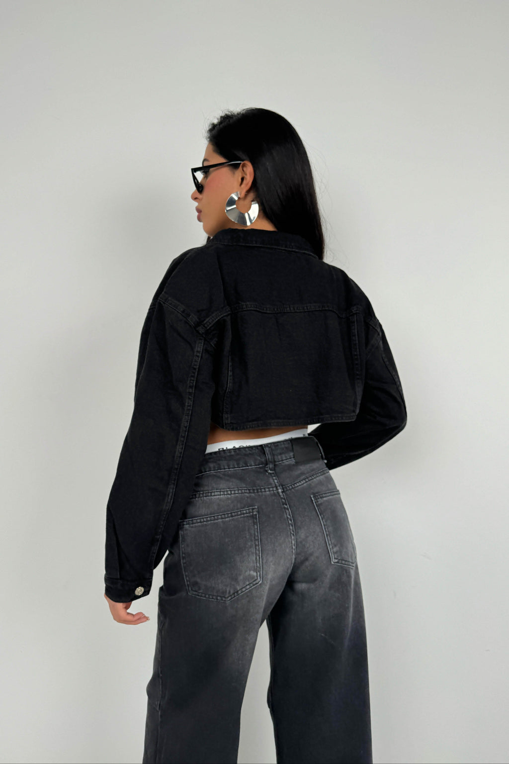 Wide Padded Shoulder Gray Crop Denim Jacket
