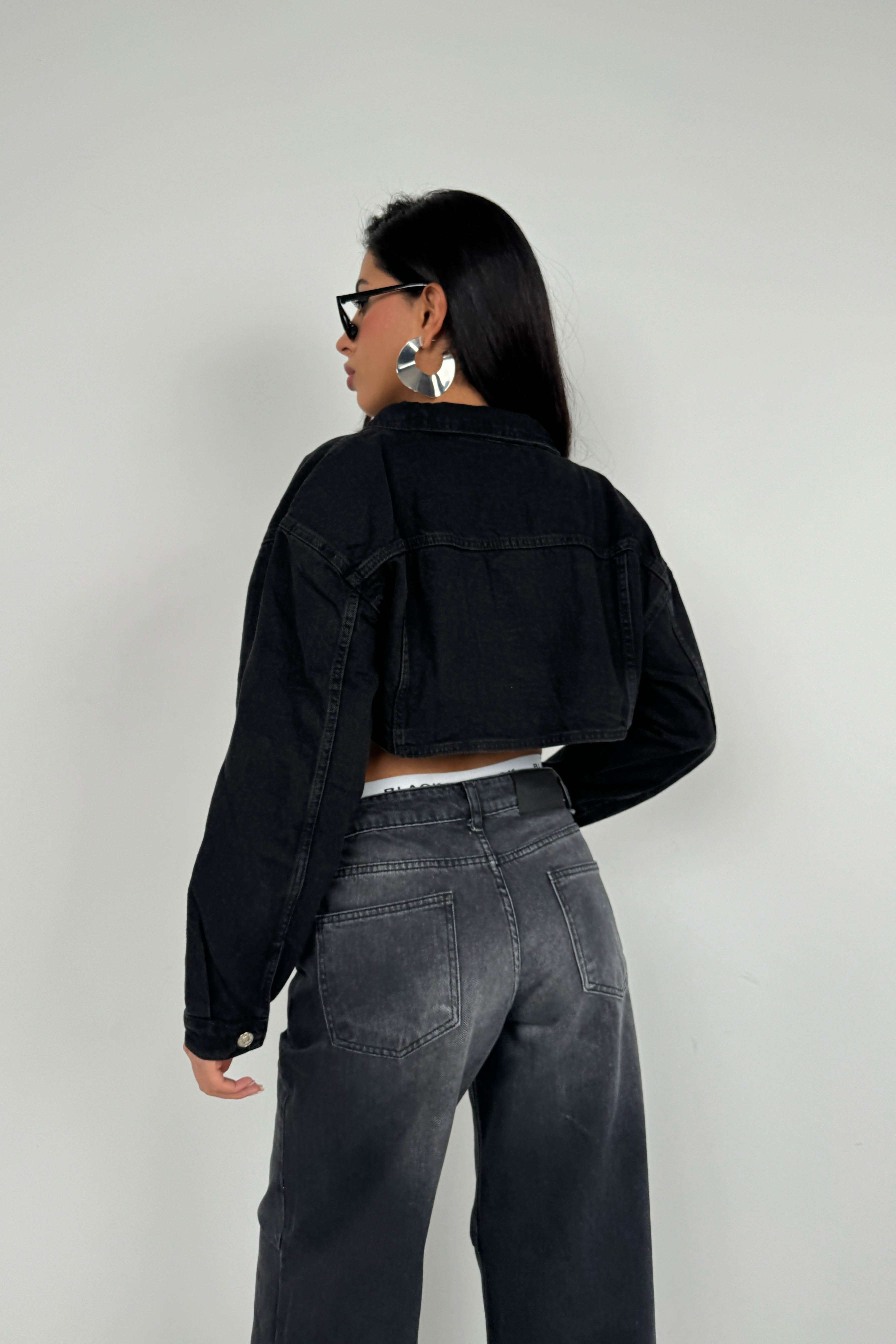 Wide Padded Shoulder Gray Crop Denim Jacket