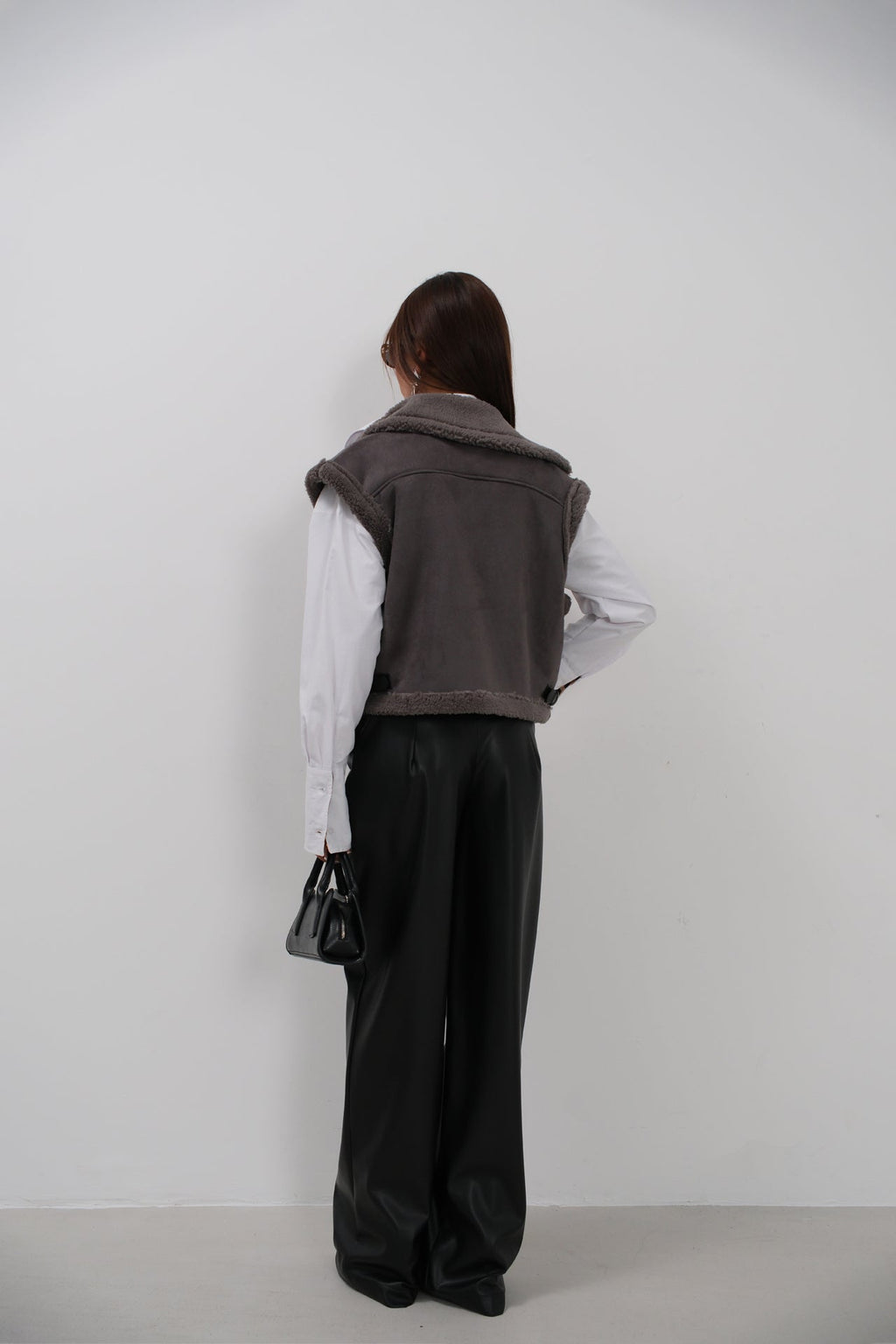 Fur-Lined Nappa Gray Andst