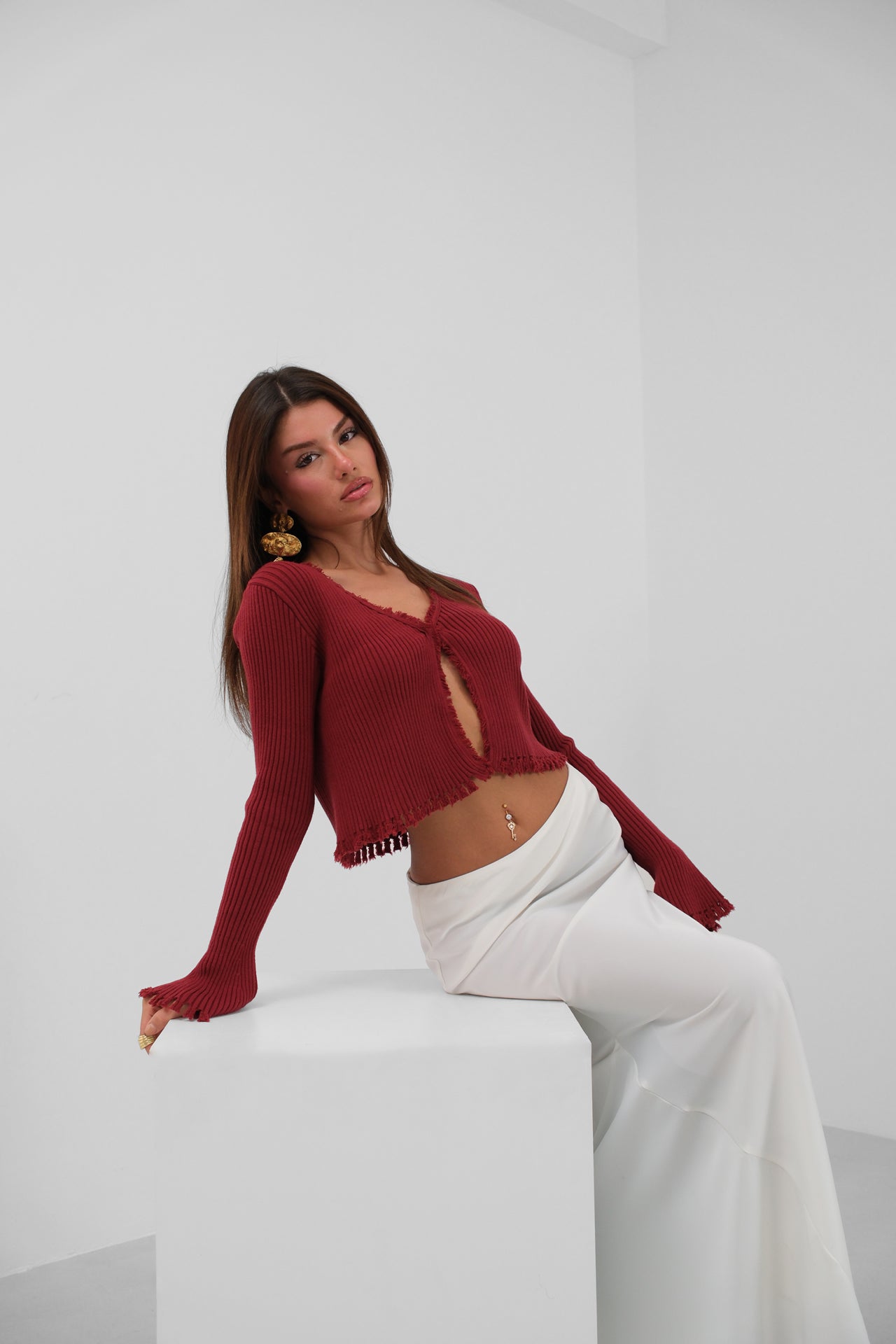 Flared Sleeve Distressed Detail Burgundy Cardigan