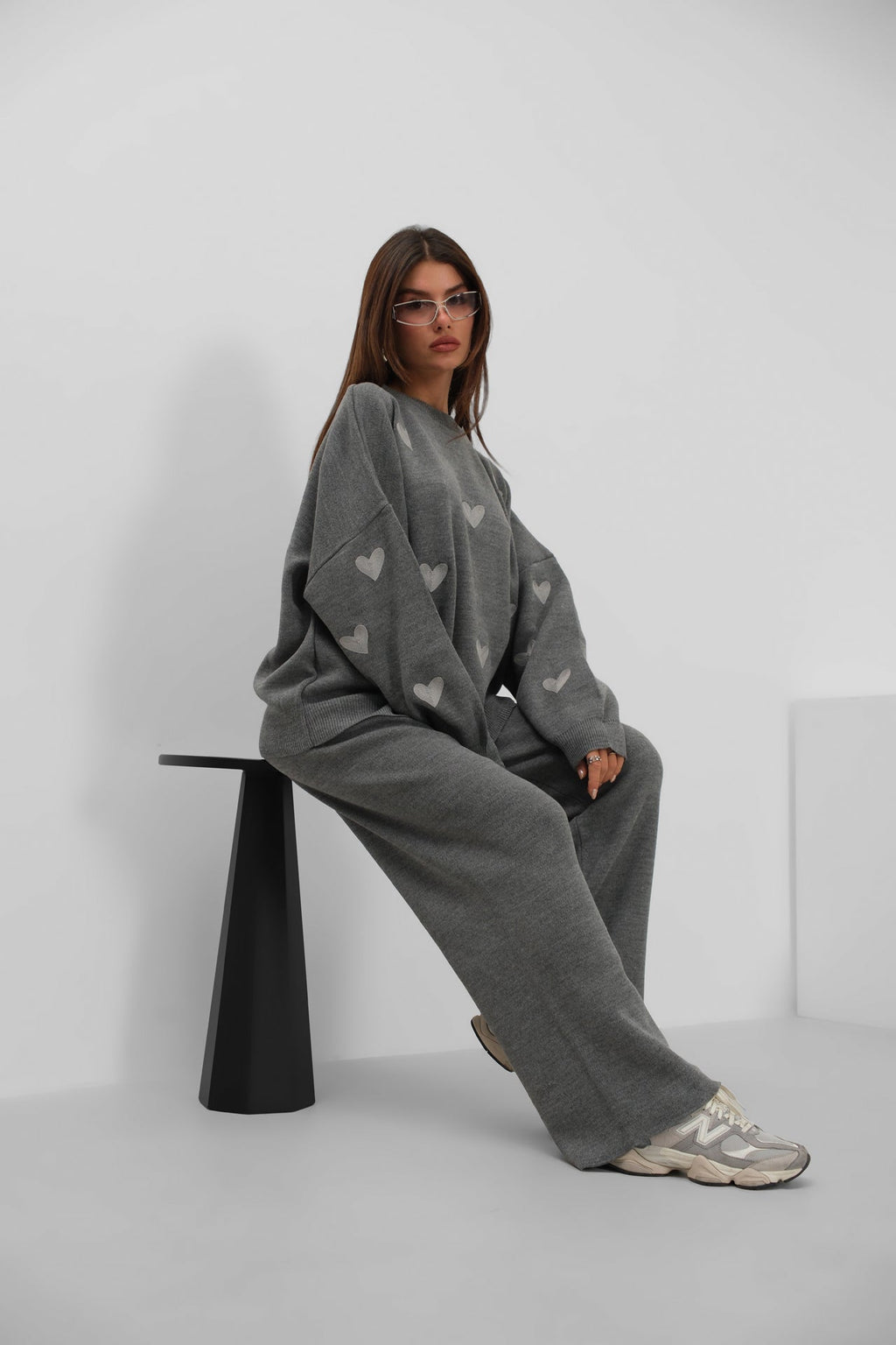 Heart Patterned Sweatshirter Pants Knit Gray Set