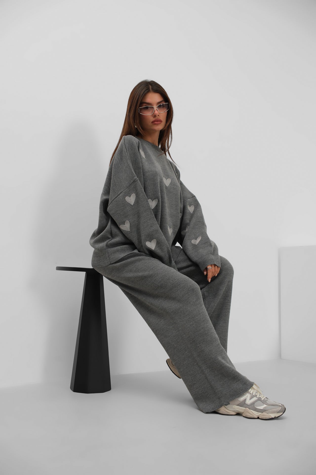 Heart Patterned Sweatshirter Pants Knit Gray Set