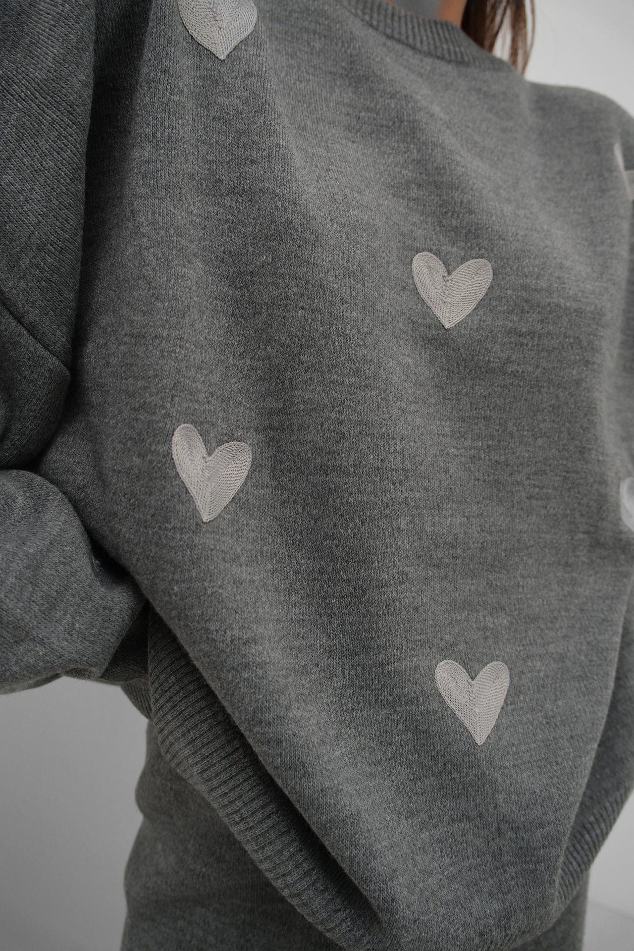 Heart Patterned Sweatshirter Pants Knit Gray Set