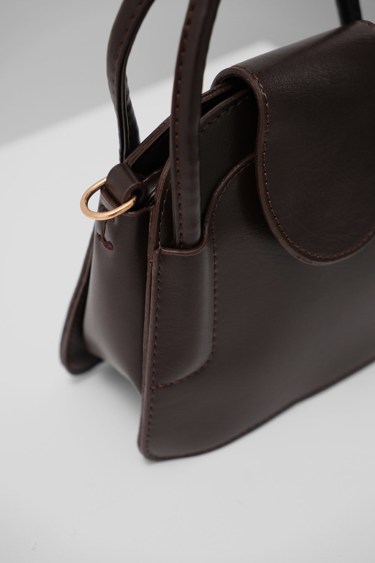 Flap Daily Brown Bag