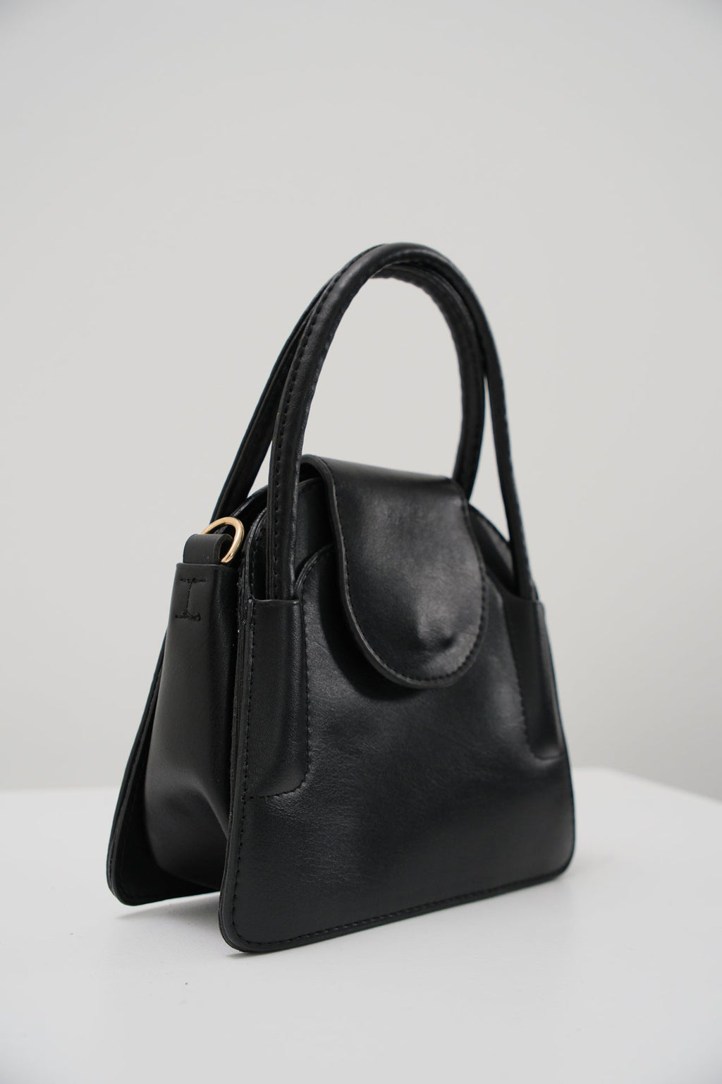 Flap Daily Black Bag