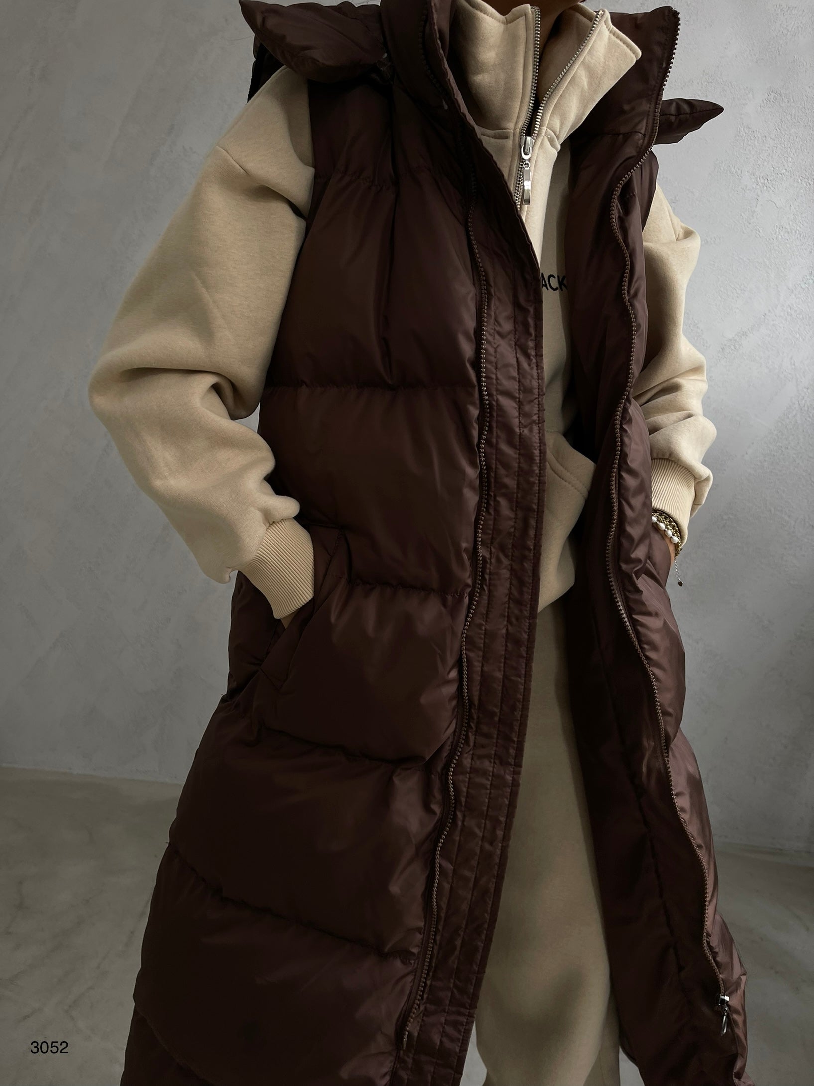 Kapusonlu Sisme Brown Maxi Vest
