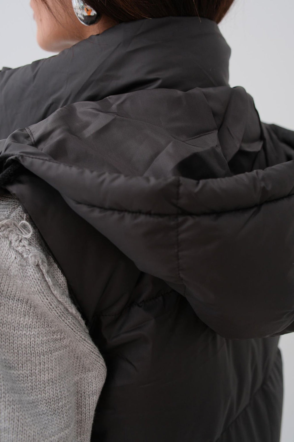 Hooded Puffer Black Maxi Vest