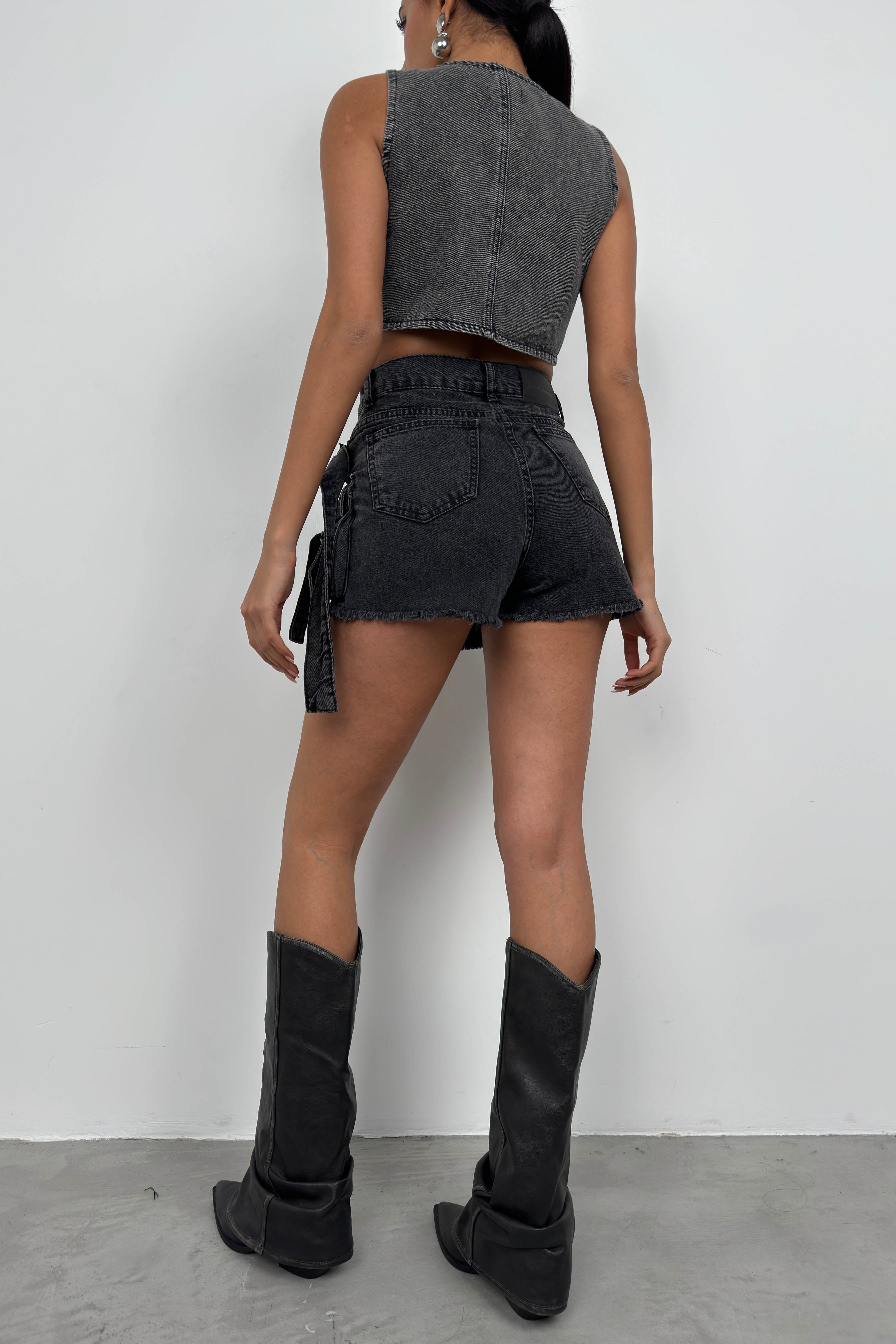 Cargo Pocket Waistt Detail Gray Denim Skort