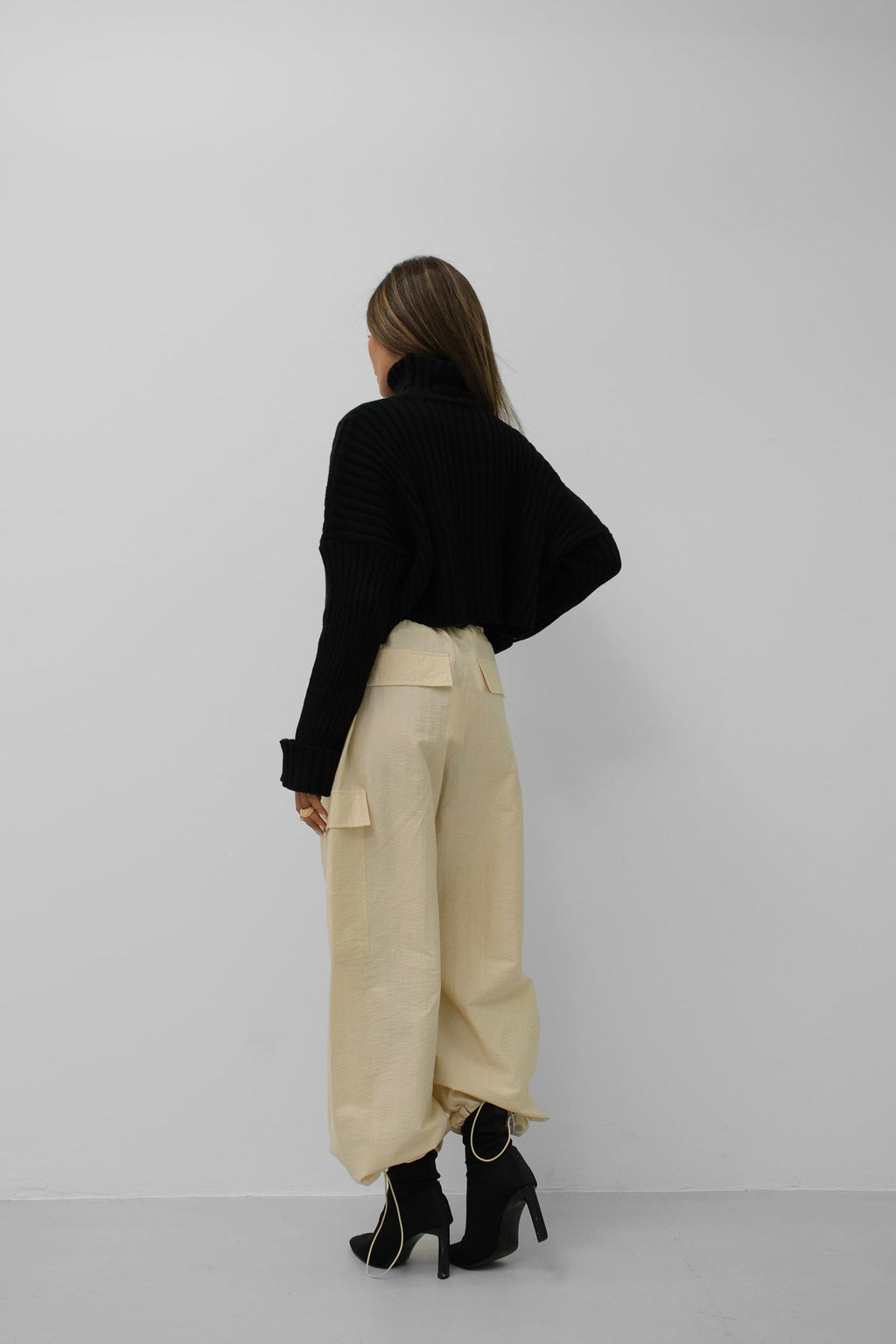 Cargo Pocket Krem Jogger Pants