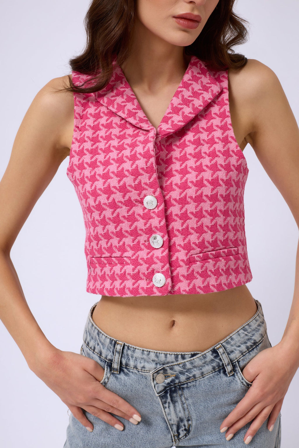 Kazayagi Crop Fuchsia Vest