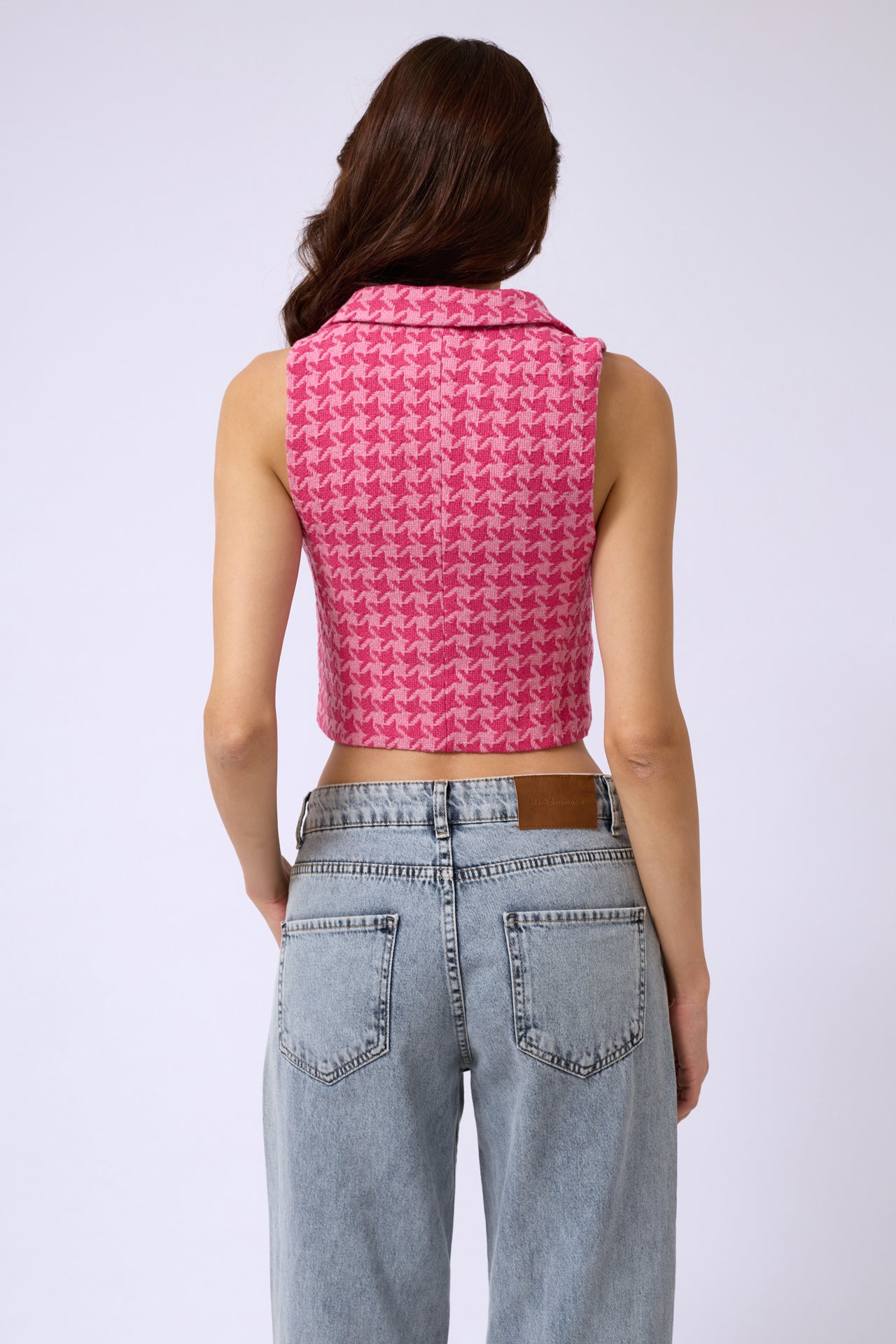 Kazayagi Crop Fuchsia Vest