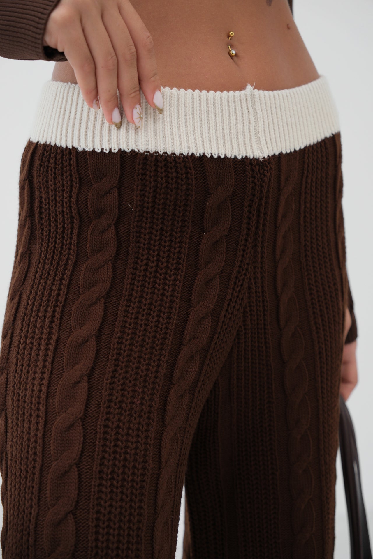 Belt Detail Wide-Leg Brown Knit Pants
