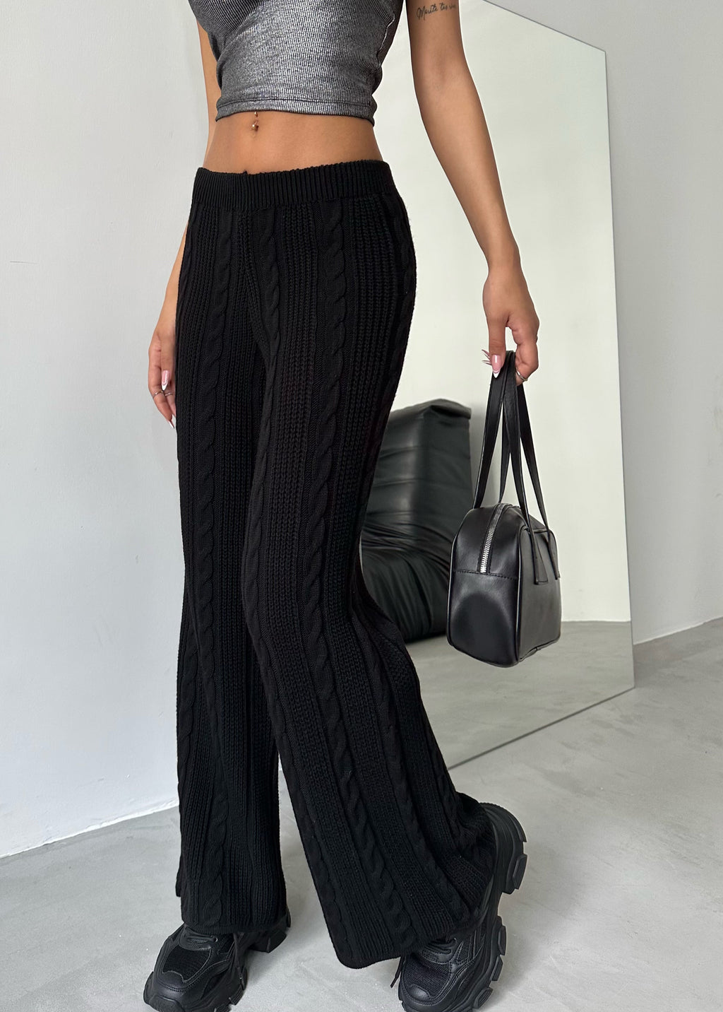 Belt Detail Wide-Leg Black Knit Pants