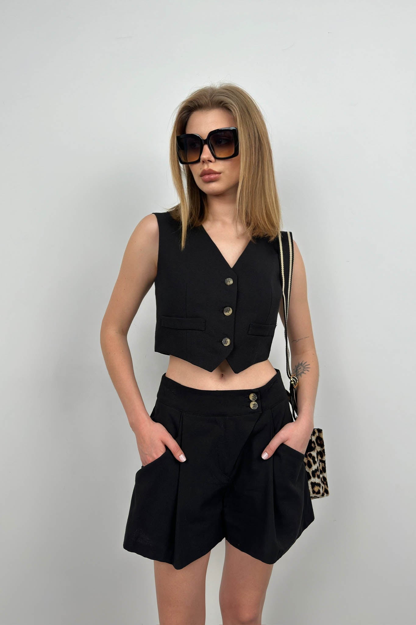 Linen Vest Black Shorts Set