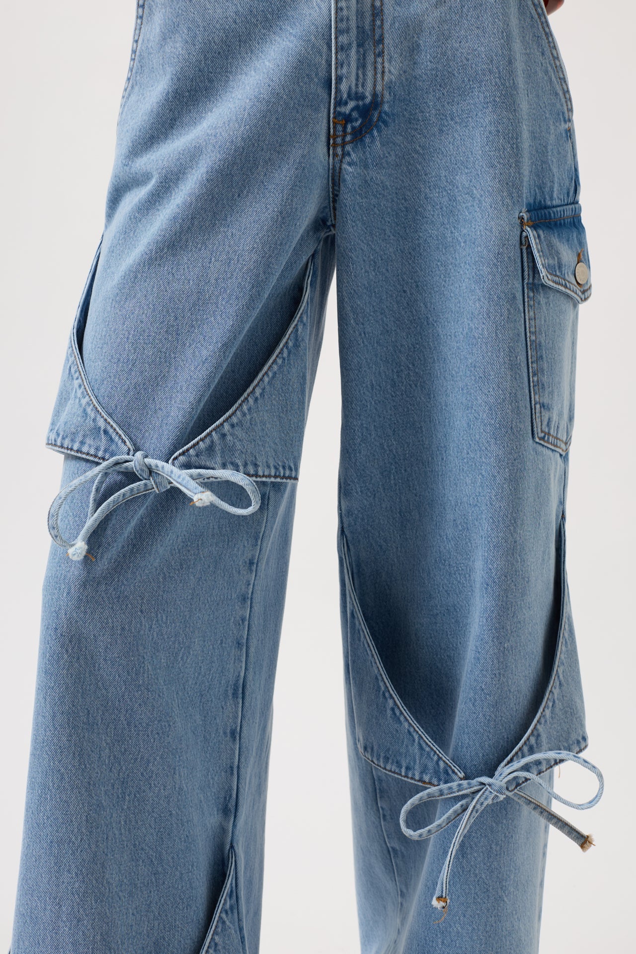 Ribbon Detail Cargo Pocket Wide Leg Blue Jean