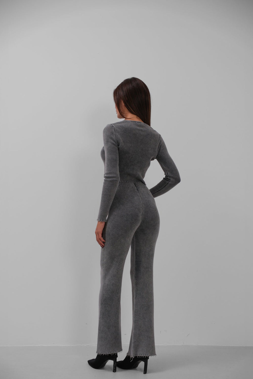 Laser Detail Washed Knit Gray Set