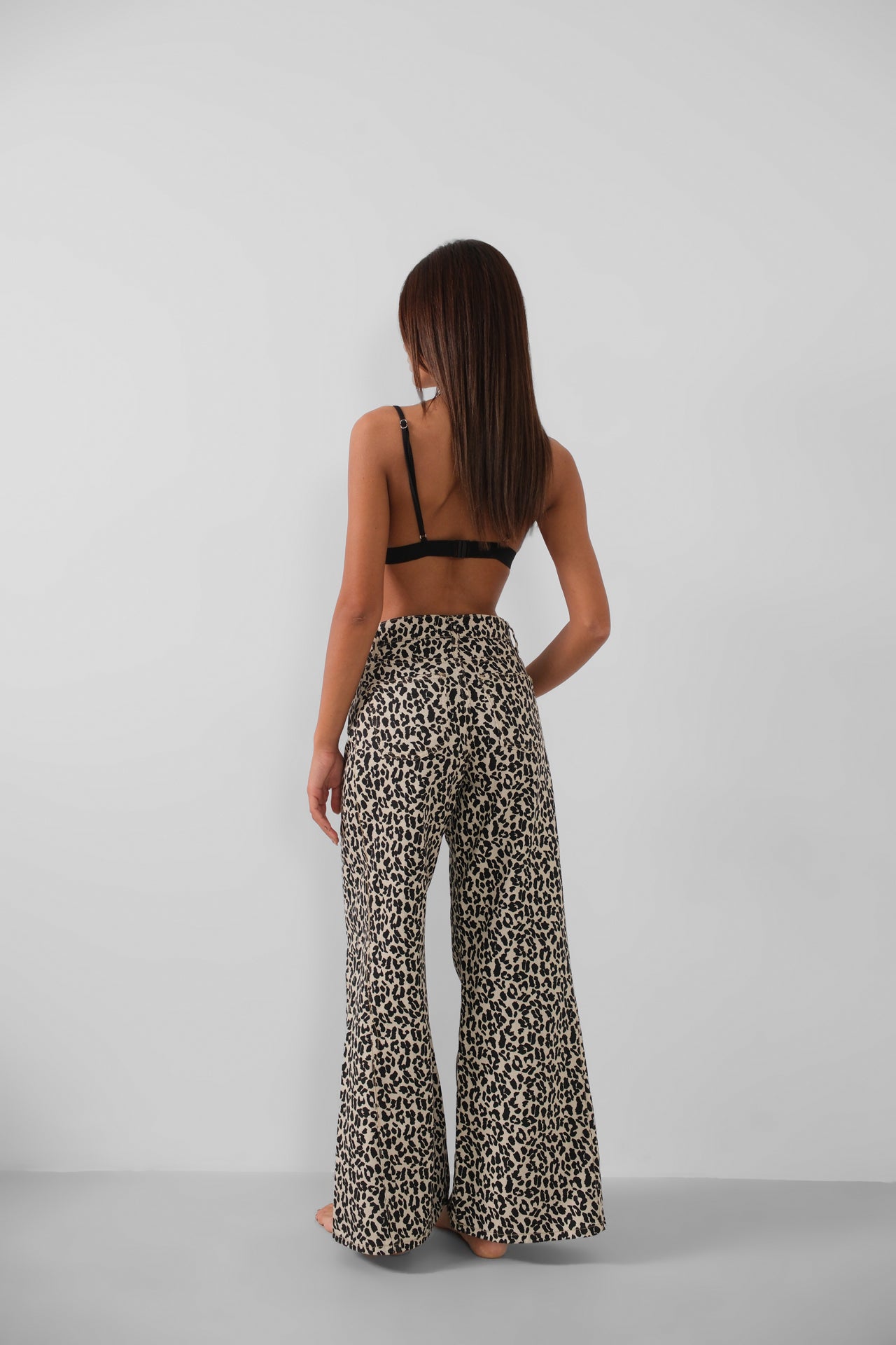 Leopardd Patterned Wide Leg Jeans