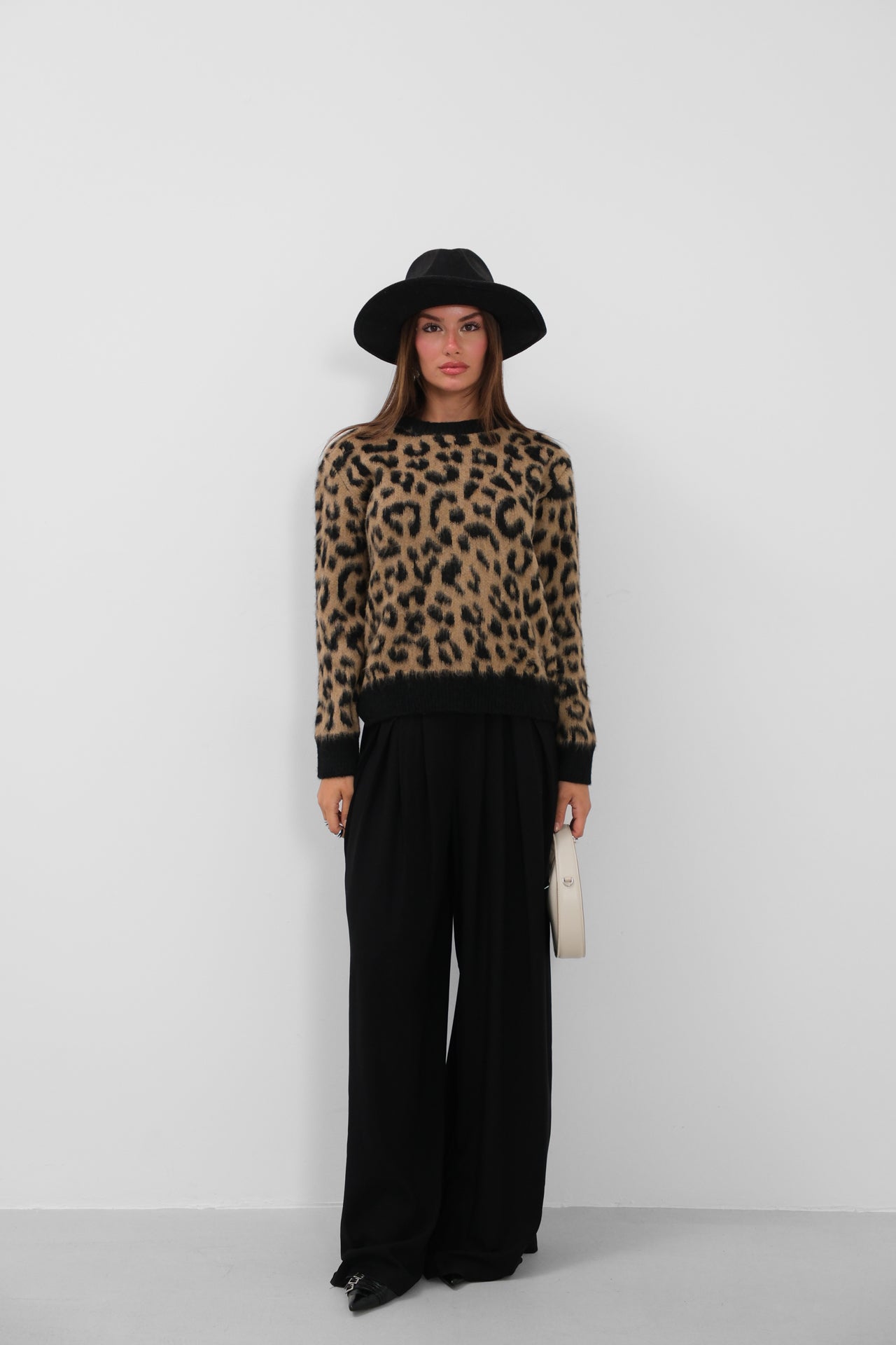Leopar Patterned Oversize Sweater