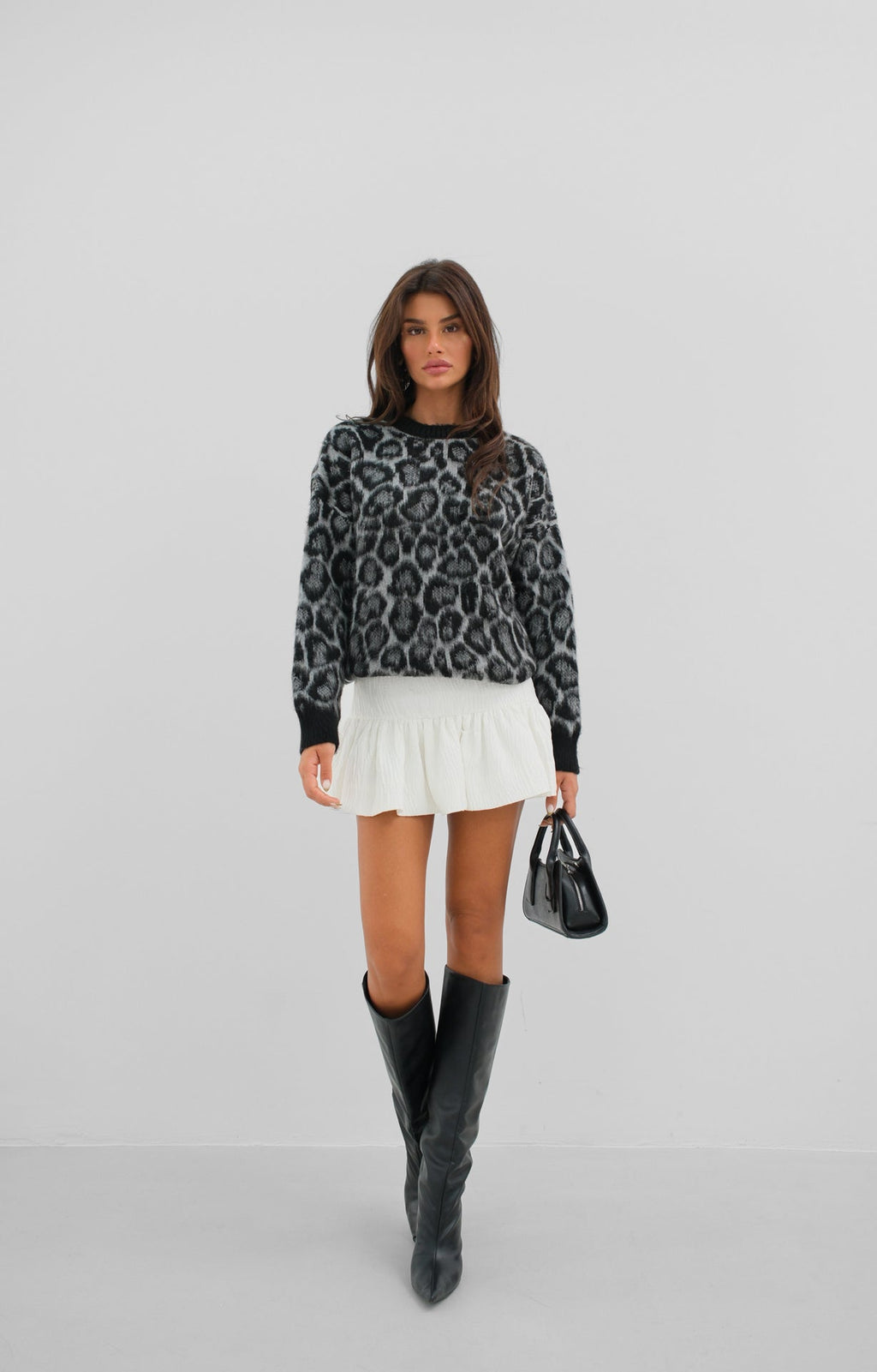 Leopar Patterned Black Sakalli Knit Sweater