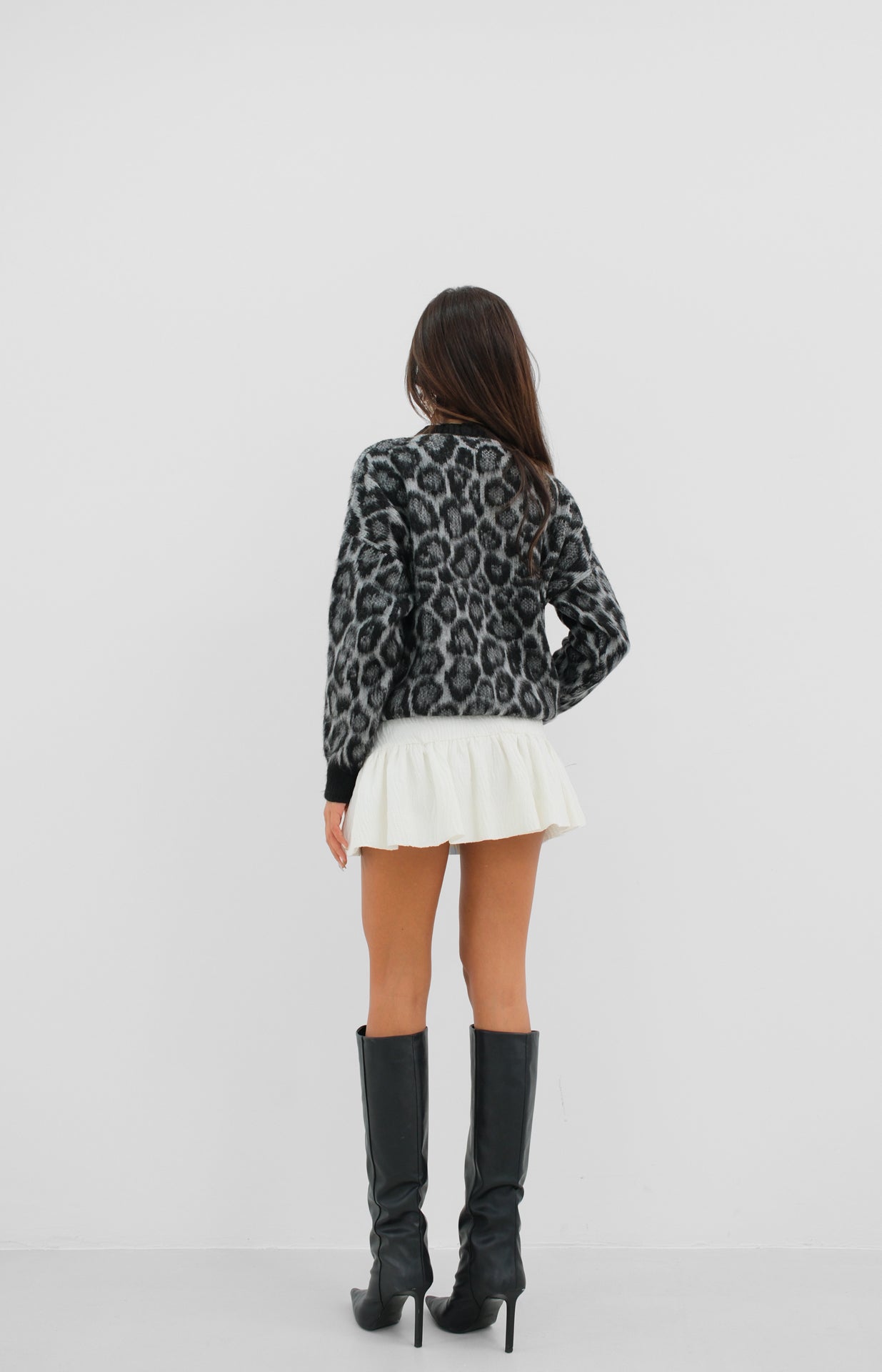 Leopar Patterned Black Sakalli Knit Sweater