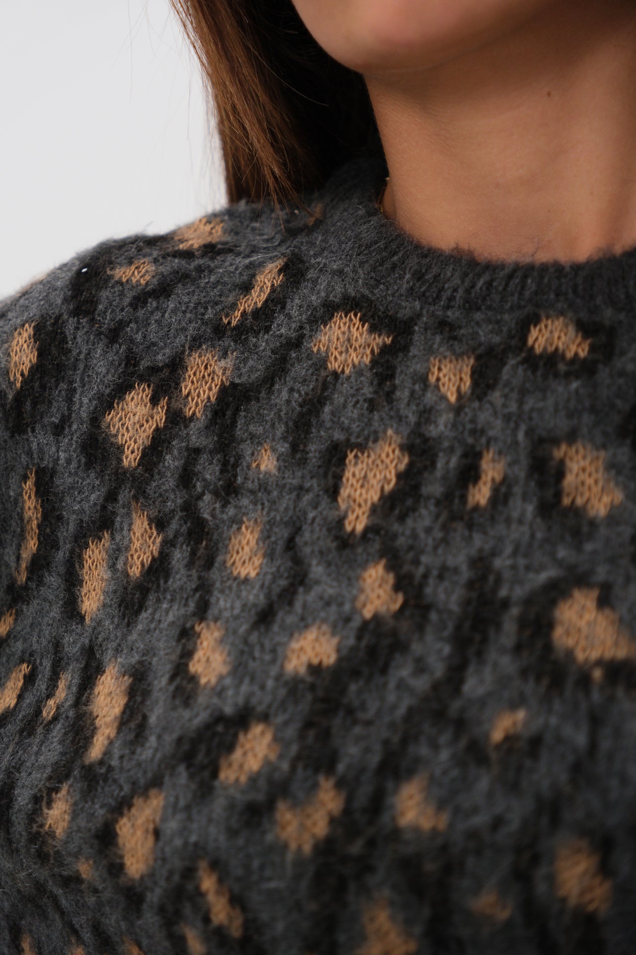 Leopar Patterned Black Sweater