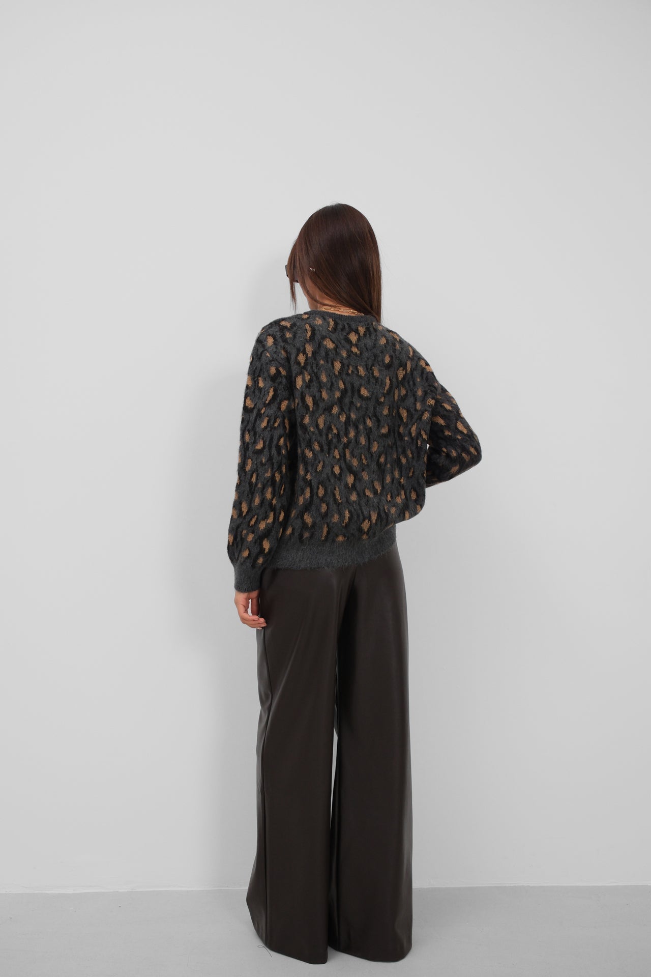 Leopar Patterned Black Sweater