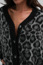 Leopar Patterned Black Knit Cardigan