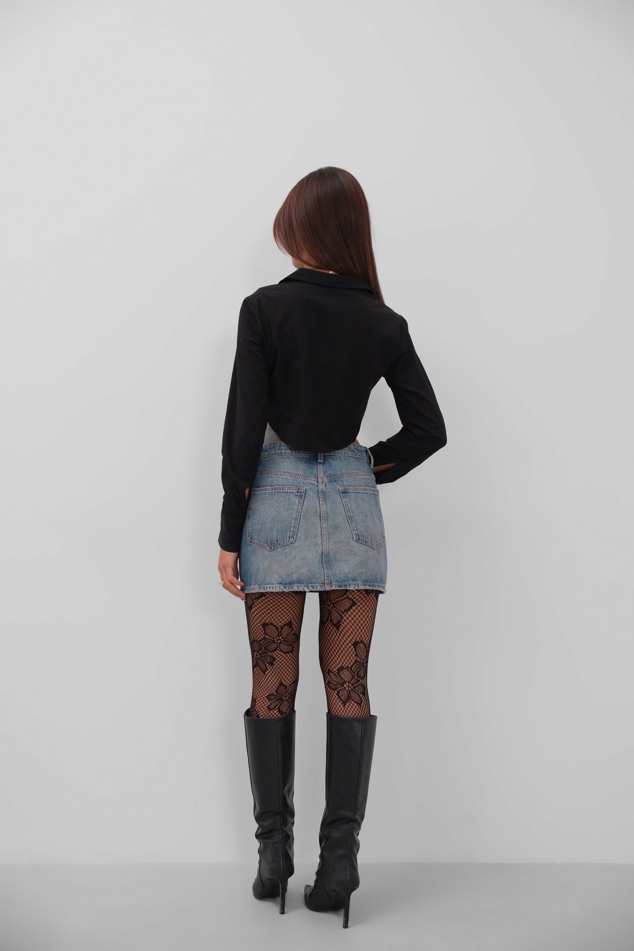 Cuff Detail Crop Black Shirt