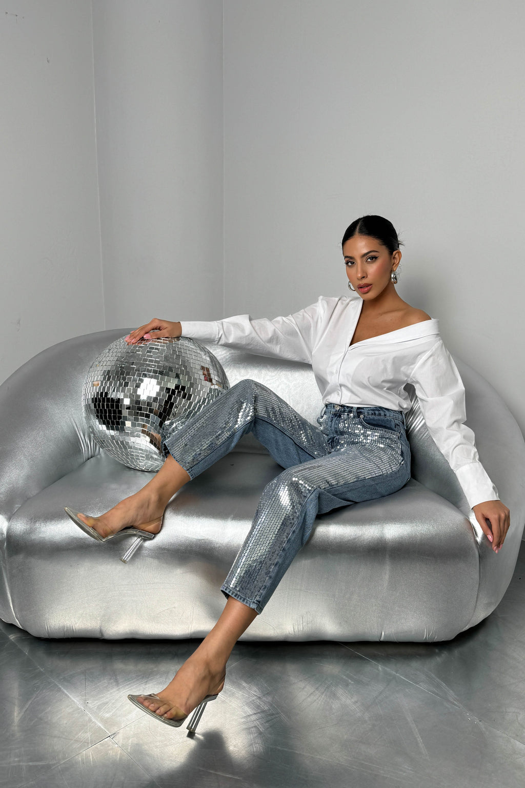 Metallic Detail Blue Jeans