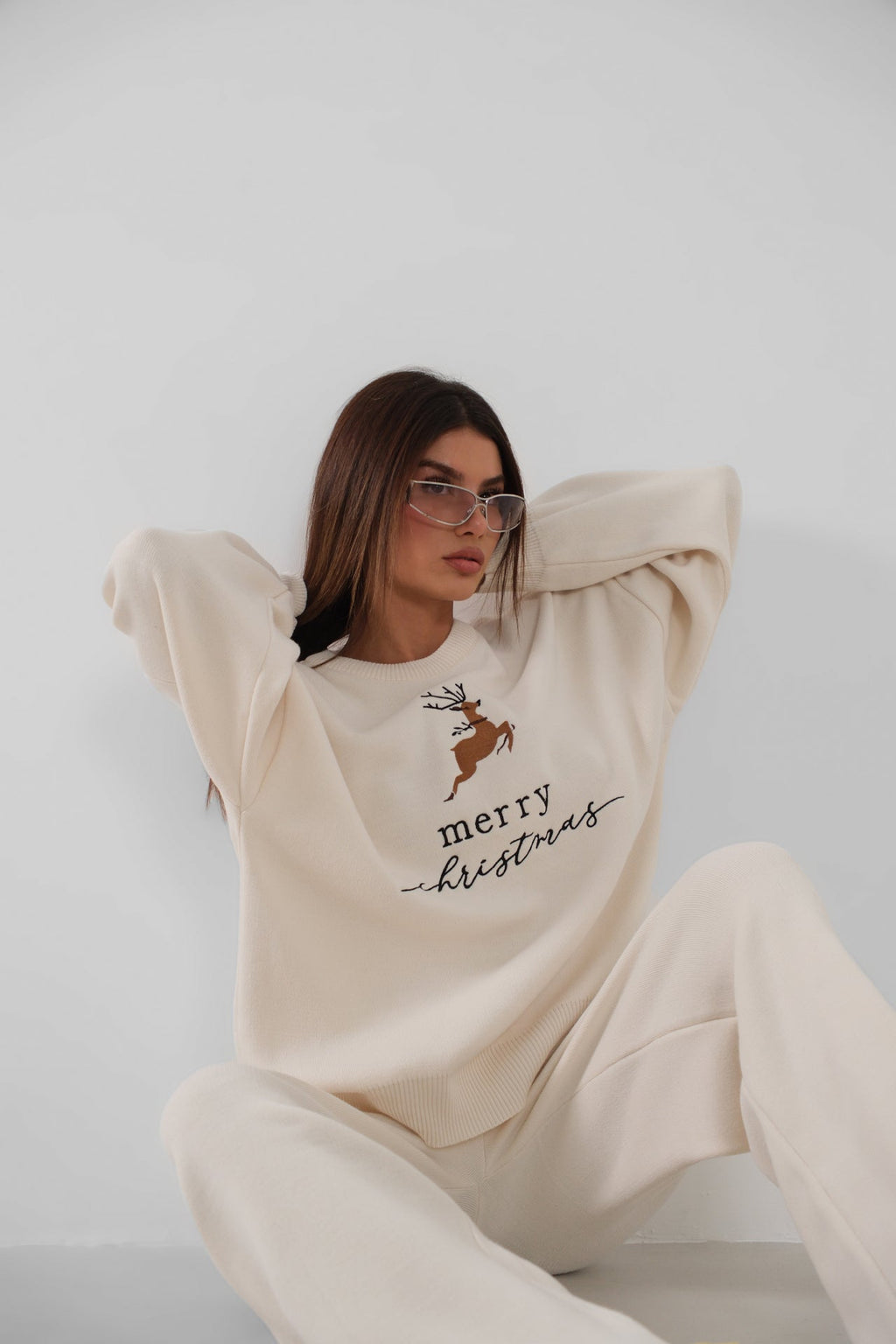 Embroidered Sweatshirter Pants Knit White Set