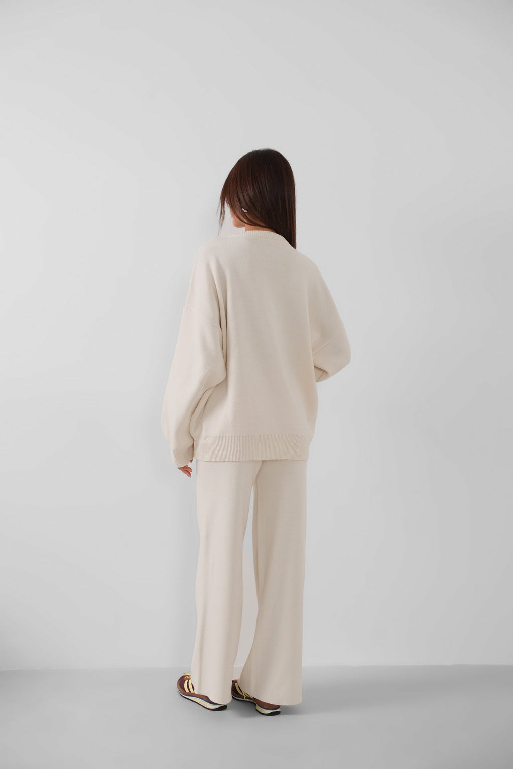 Embroidered Sweatshirter Pants Knit White Set