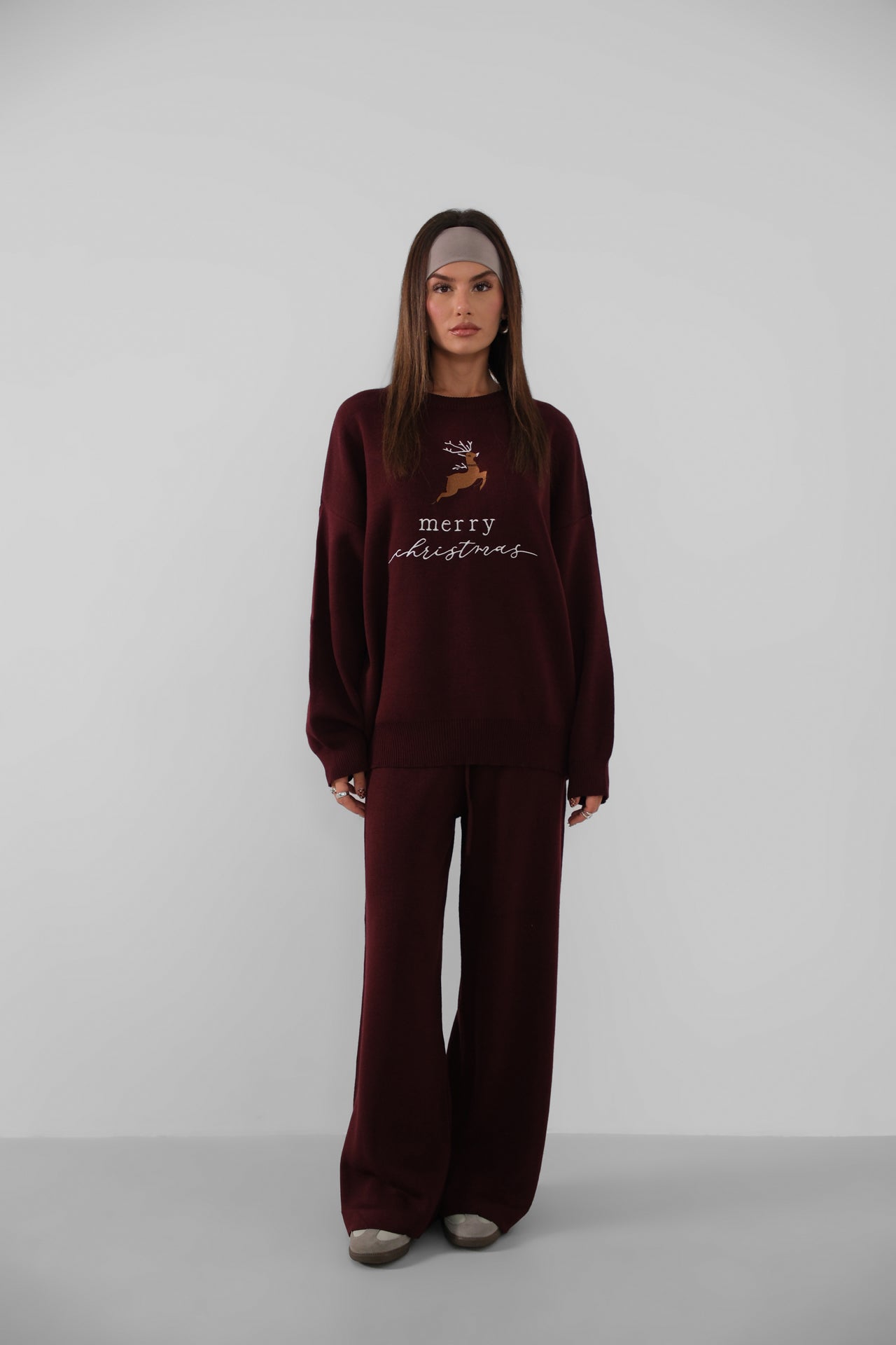 Embroidered Sweatshirter Pants Knit Burgundy Set