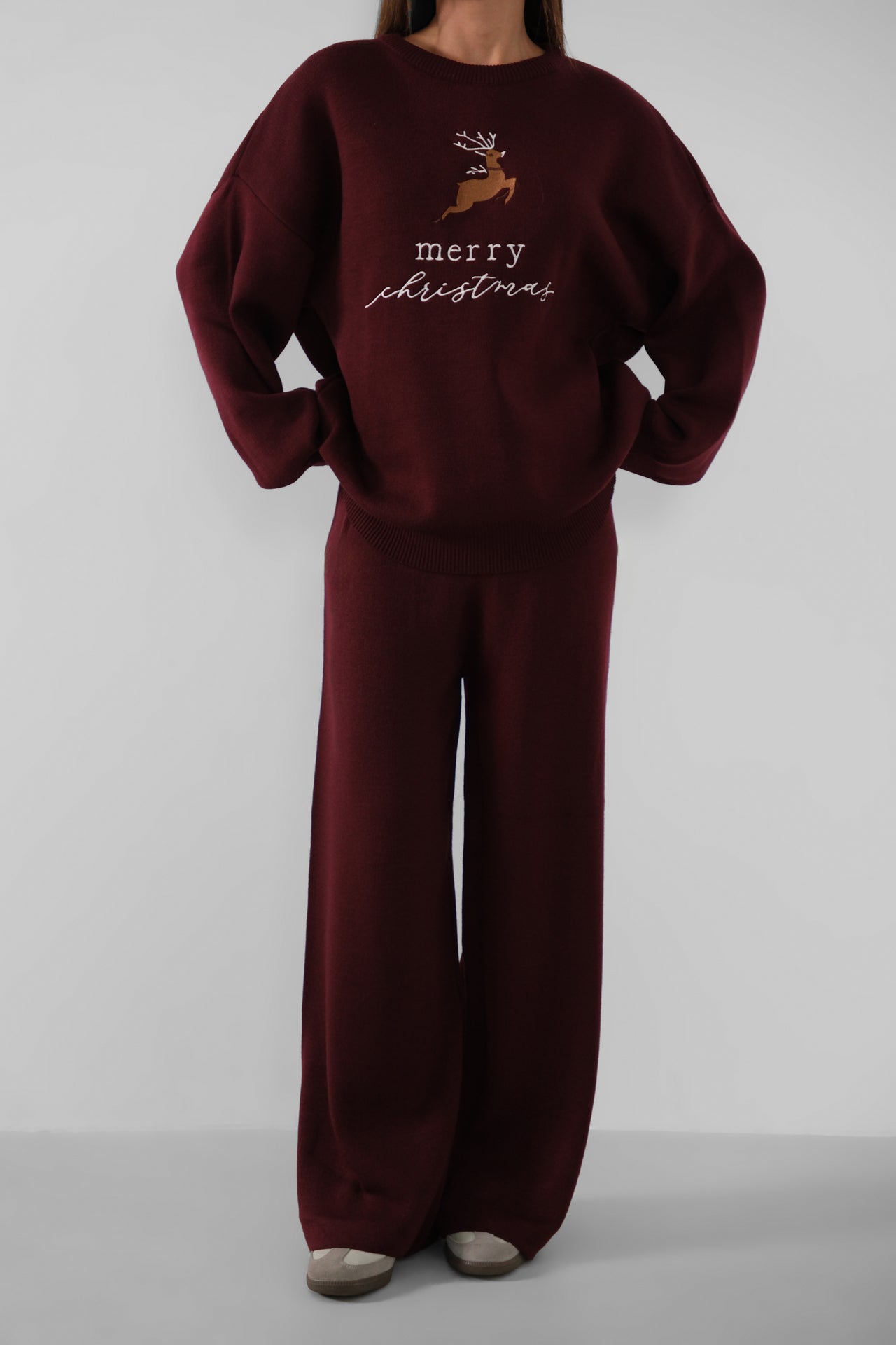 Embroidered Sweatshirter Pants Knit Burgundy Set