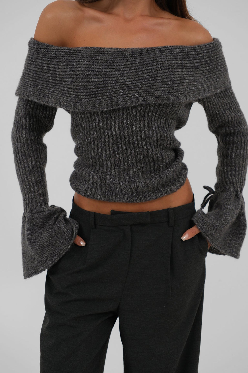 Omuz Dekolteli Manset Detail Gray Knit Sweater