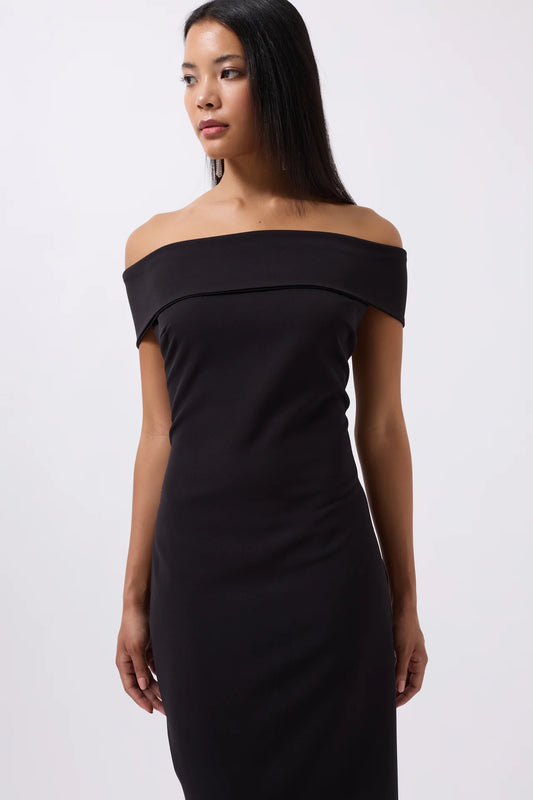 Shoulder Fold Detail Maxi Black Dress