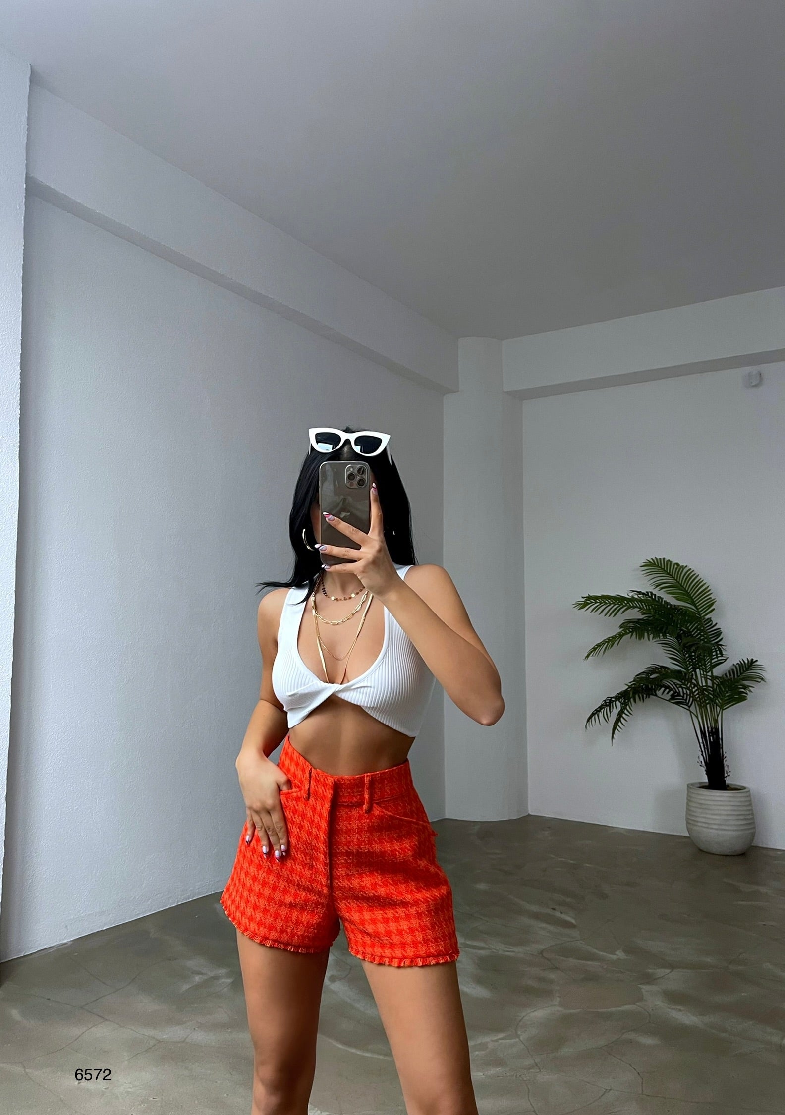 Front Tie White Crop Blouse